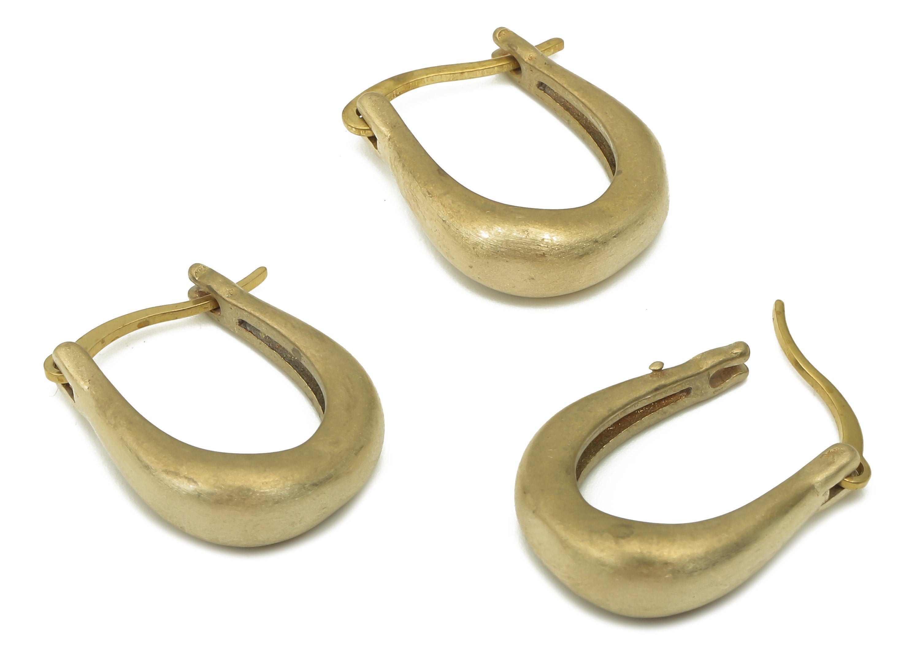 Brass U Stud Earrings - Raw Brass U horsehoe Ear Hooks - Brass Stud Earrings - Brass Earring Findings - 17.36x14.12x2.8mm - PP7856 - DOMEDBAZAAR