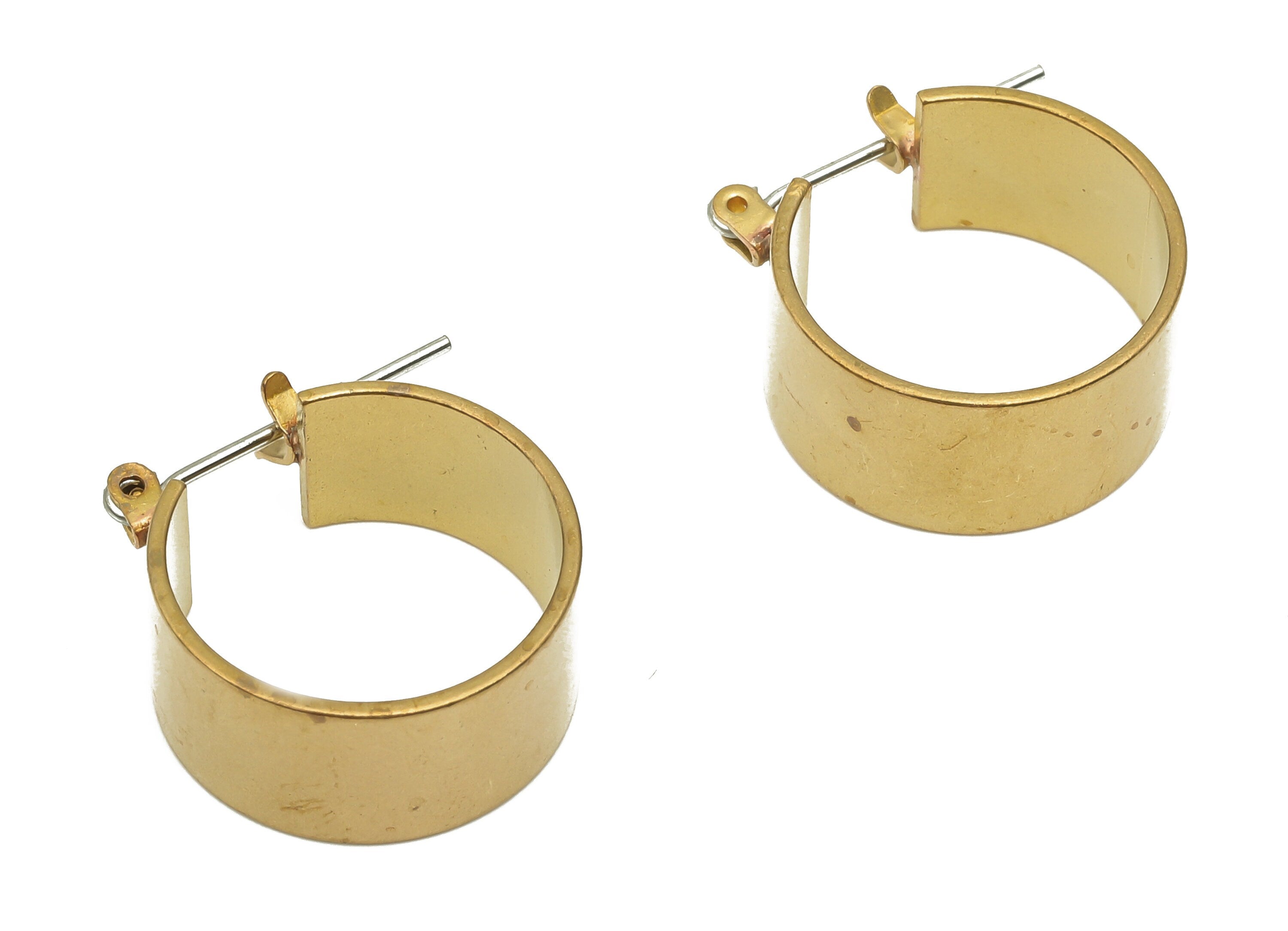 Brass Round Earring Stud - Raw Brass Huggie Thick Hoop Earring - Stainless Steel Stud - 18.56x16.23x0.78mm- PP7864 - DOMEDBAZAAR
