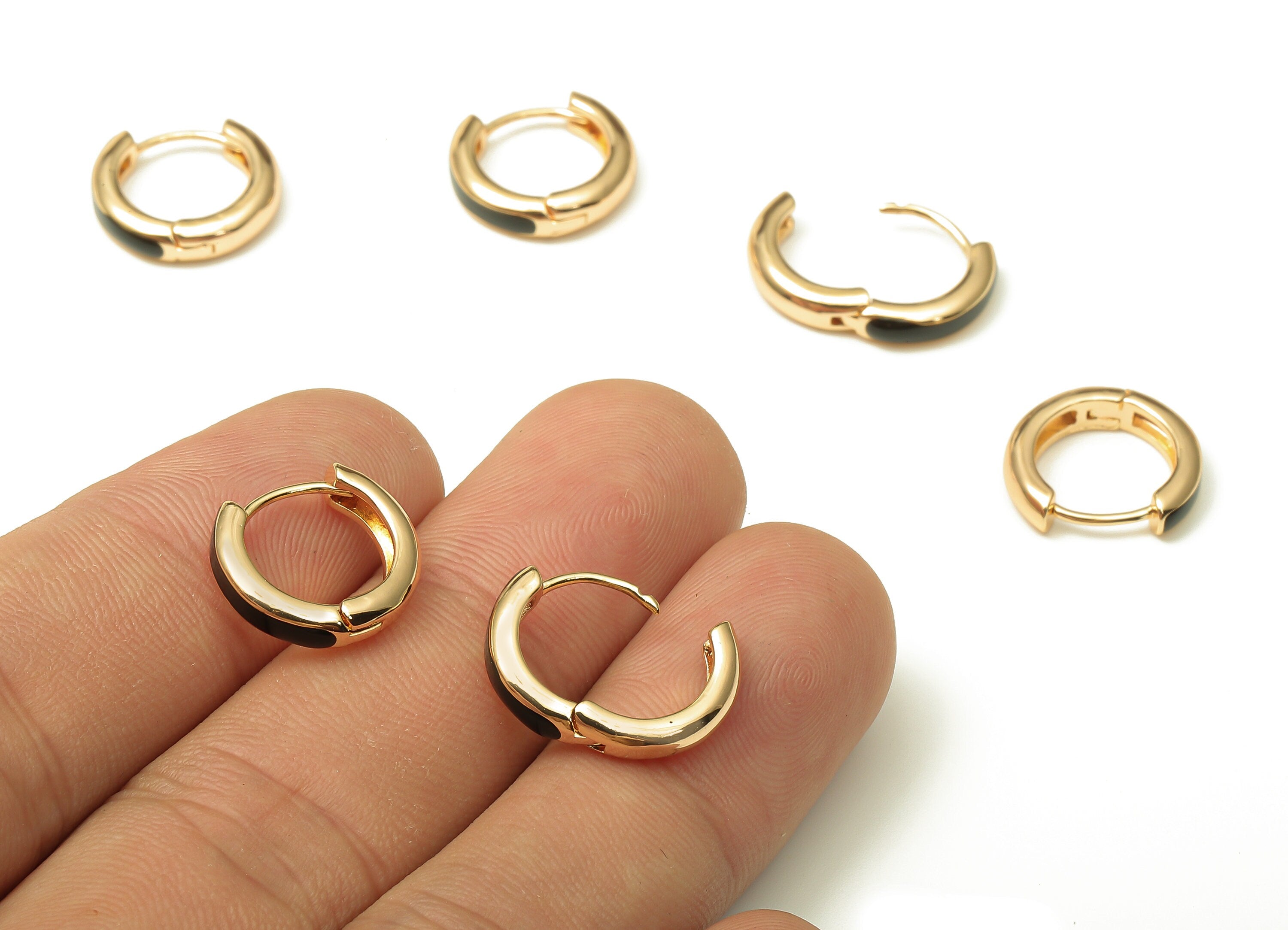 Brass Enamel Round Hoop Earring Clasp - Circle Small Black Enamel Huggie Hoop Earring - 18K Real Gold Plating - 14.17X13.1X3.3mm - RGP5218B - DOMEDBAZAAR