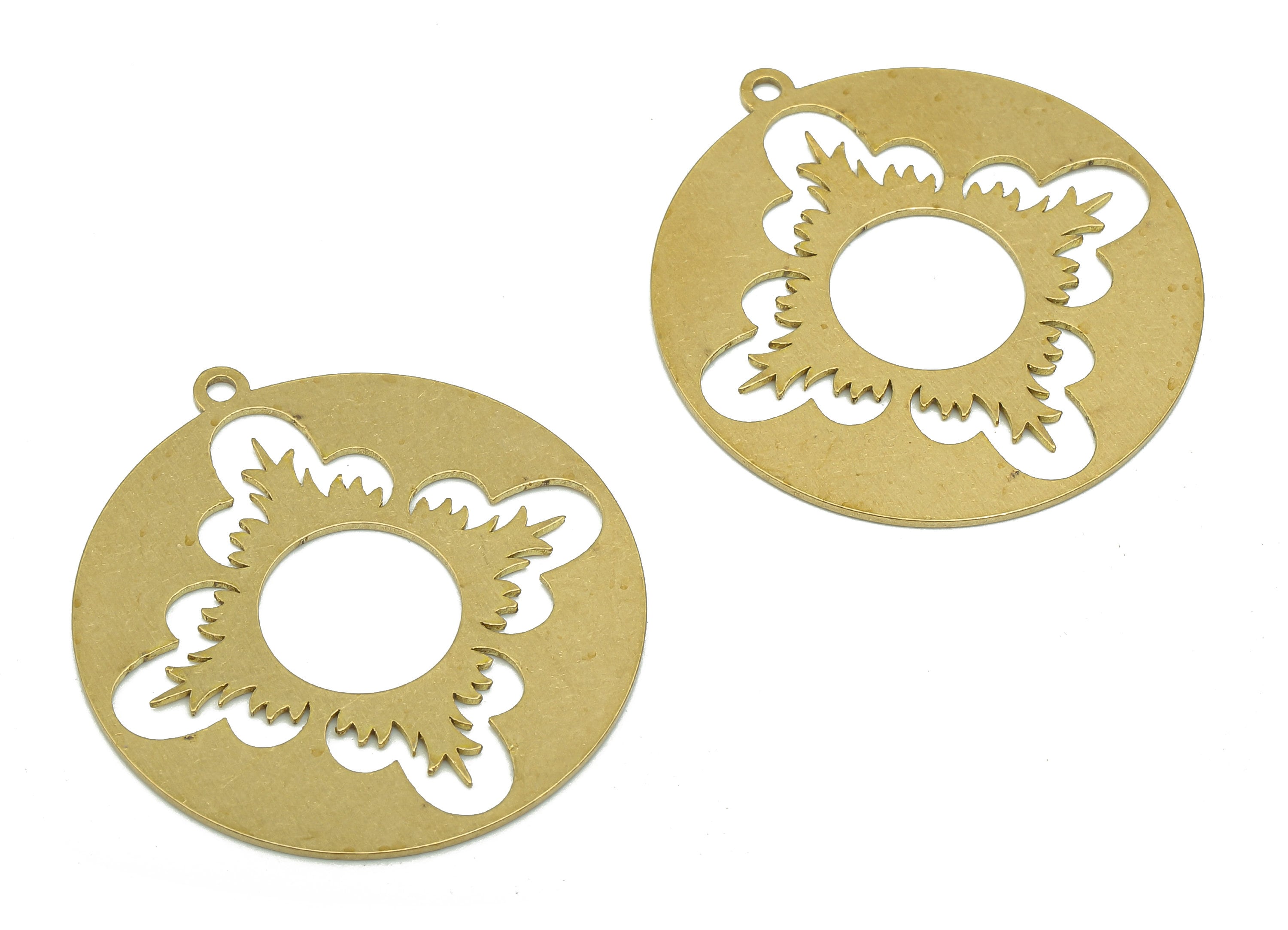 Brass Round Earring Charm - Raw Brass Cutout Earring - Circle Pendant With Loop - Flower Botanical For Necklace - 31.9x29.5x0.7mm - PPA5143 - DOMEDBAZAAR