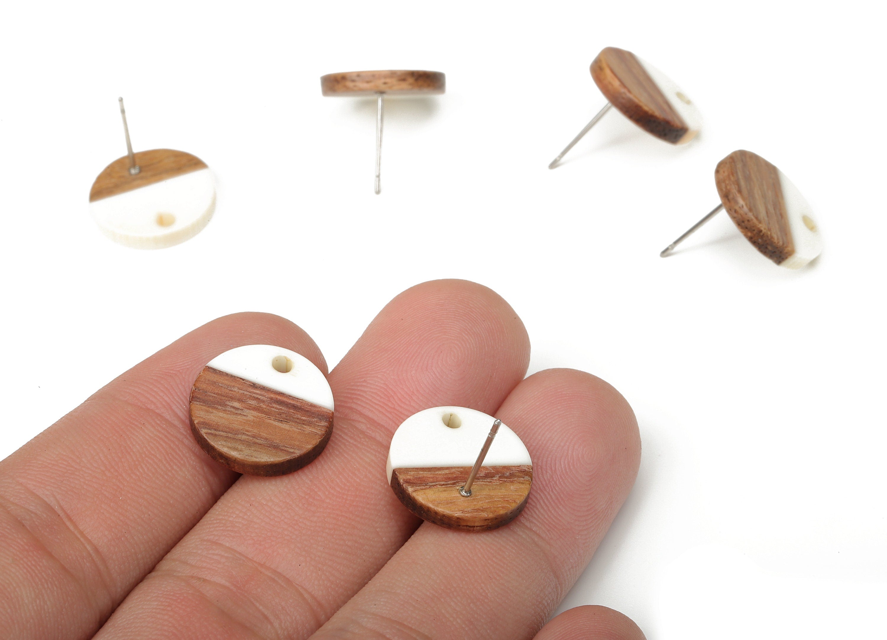 Natural Wooden Round Earring Stud - Walnut Wood White Resin Circle Earring Post - 316 Stainless Steel Stud - 15.05x15.05x3.11mm - BB1250C - DOMEDBAZAAR