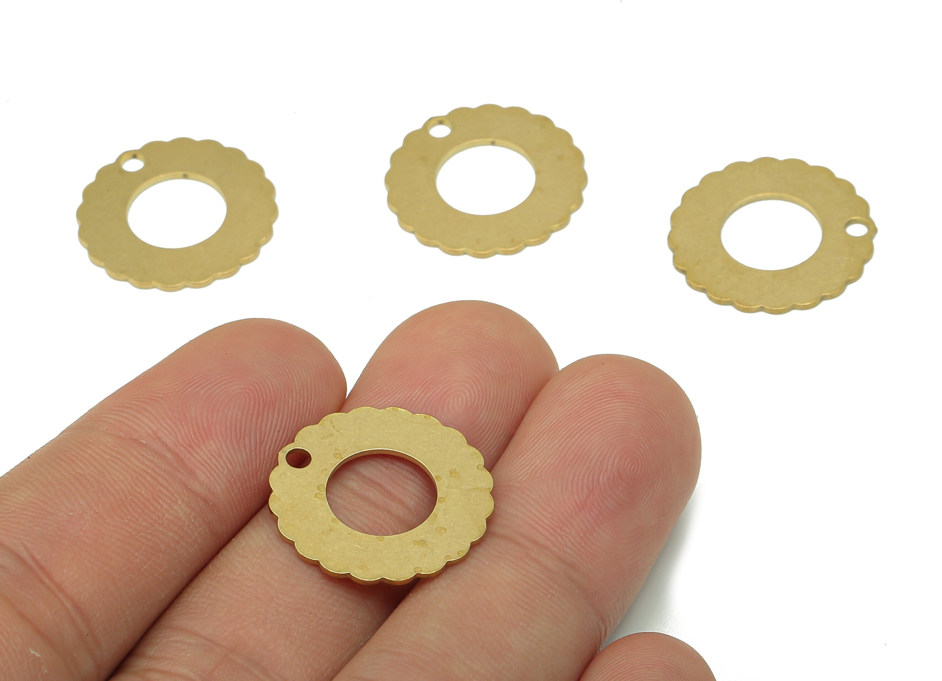 Brass Round Earring Charm - Raw Brass Cutout Earring - Circle Hoop Donut Pendant - Flower Charm For Necklace - 19.67x19.67x0.68mm - PPA5189 - DOMEDBAZAAR
