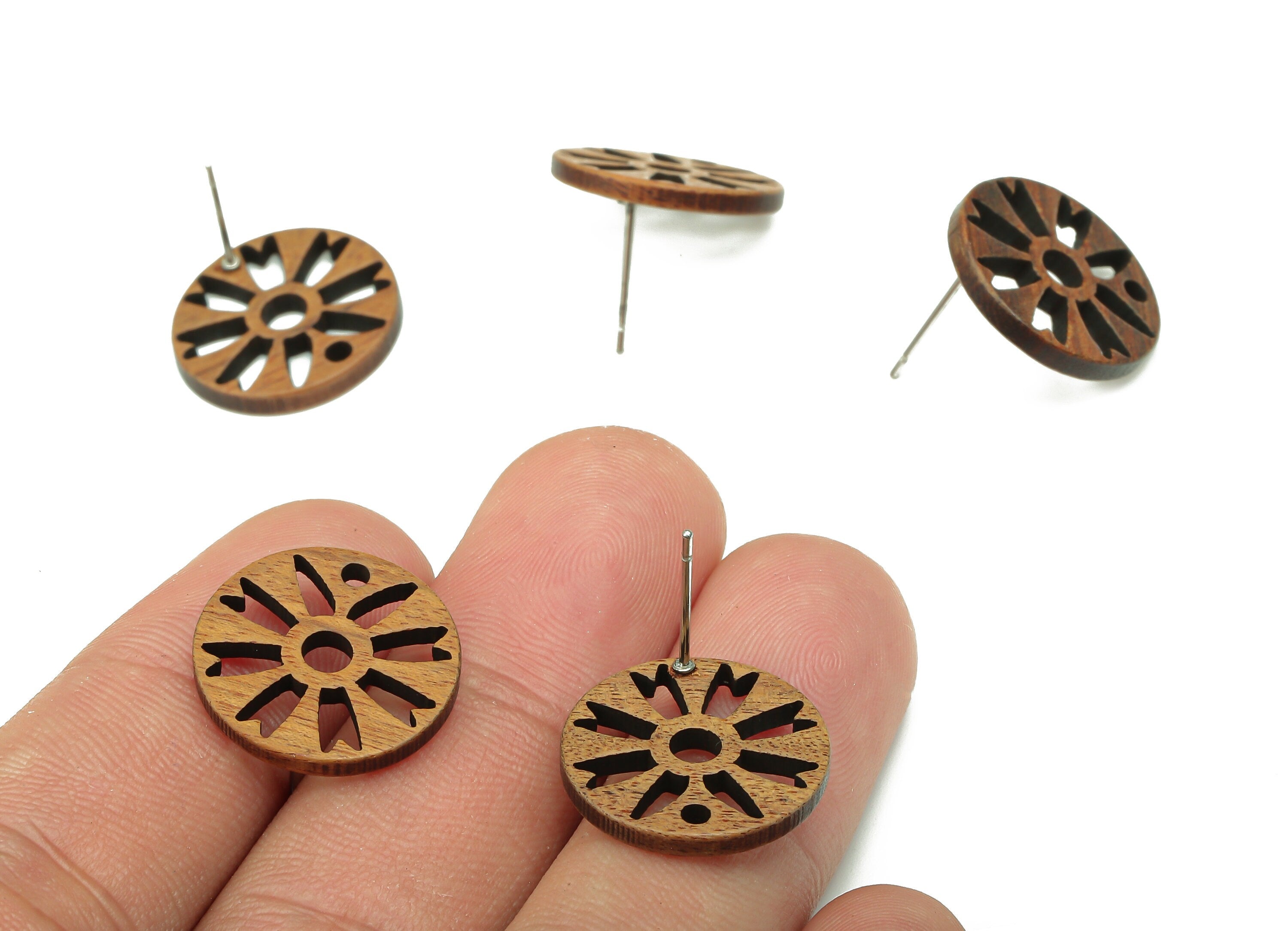 Natural Wooden Round Earring Stud - Walnut Wood Circle Flower Brown Earring Post - Stainless Steel Stud - 17.4x17.4x2.25mm - BB1272 - DOMEDBAZAAR