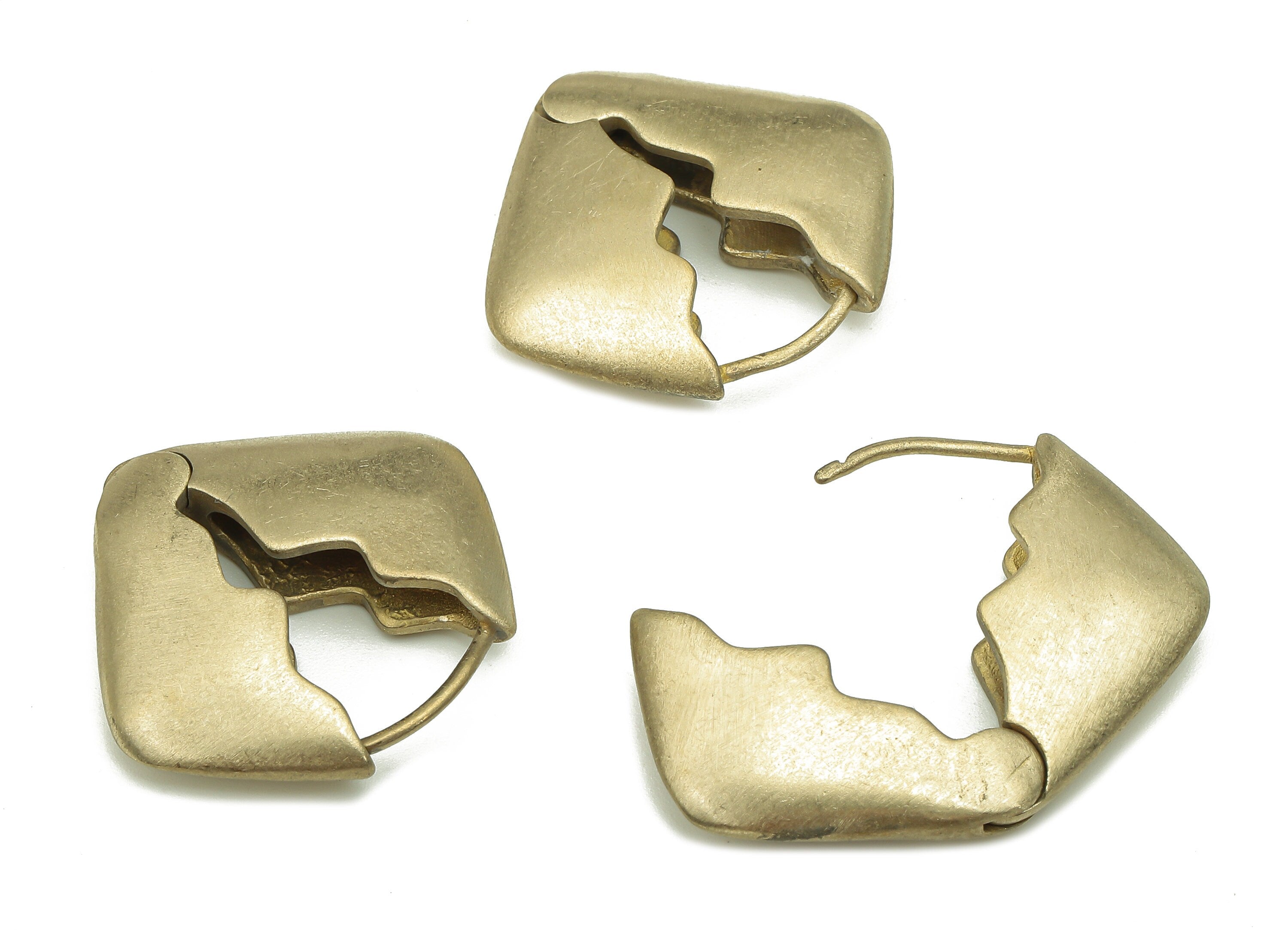 Brass Square Earring Clasp - Raw Brass Square Huggie Earring - Huggie Earring - Thick Huggie Earring - 24.6x23.6x5.8mm - PP7961 - DOMEDBAZAAR