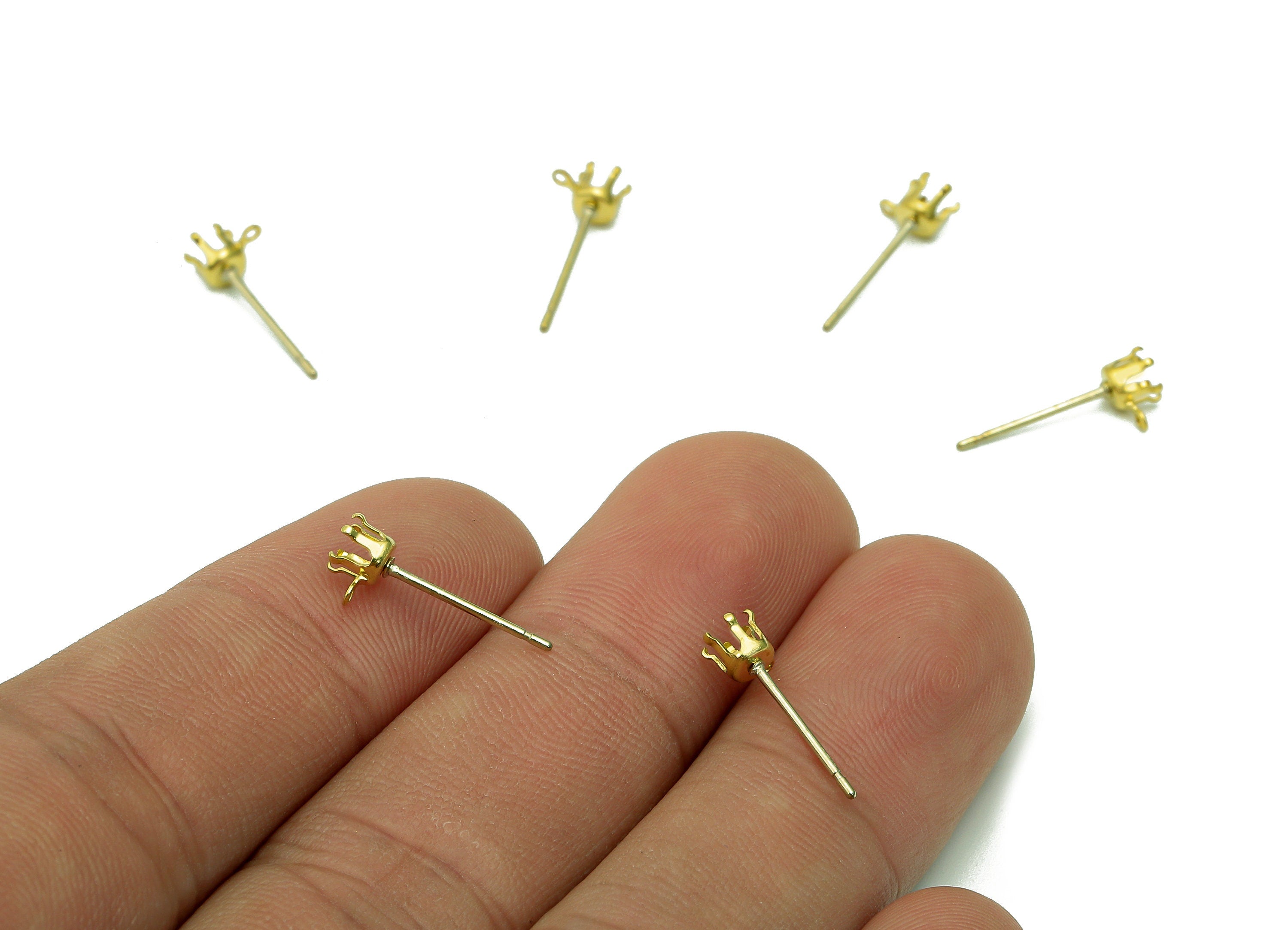 Brass Mini Crown Earrings Stud - Raw Brass Crown Claw Earring Post - Mini Cabachon Stud Earring - Charm With Loop - 3.8x3.8x0.7mm - PP8040 - DOMEDBAZAAR
