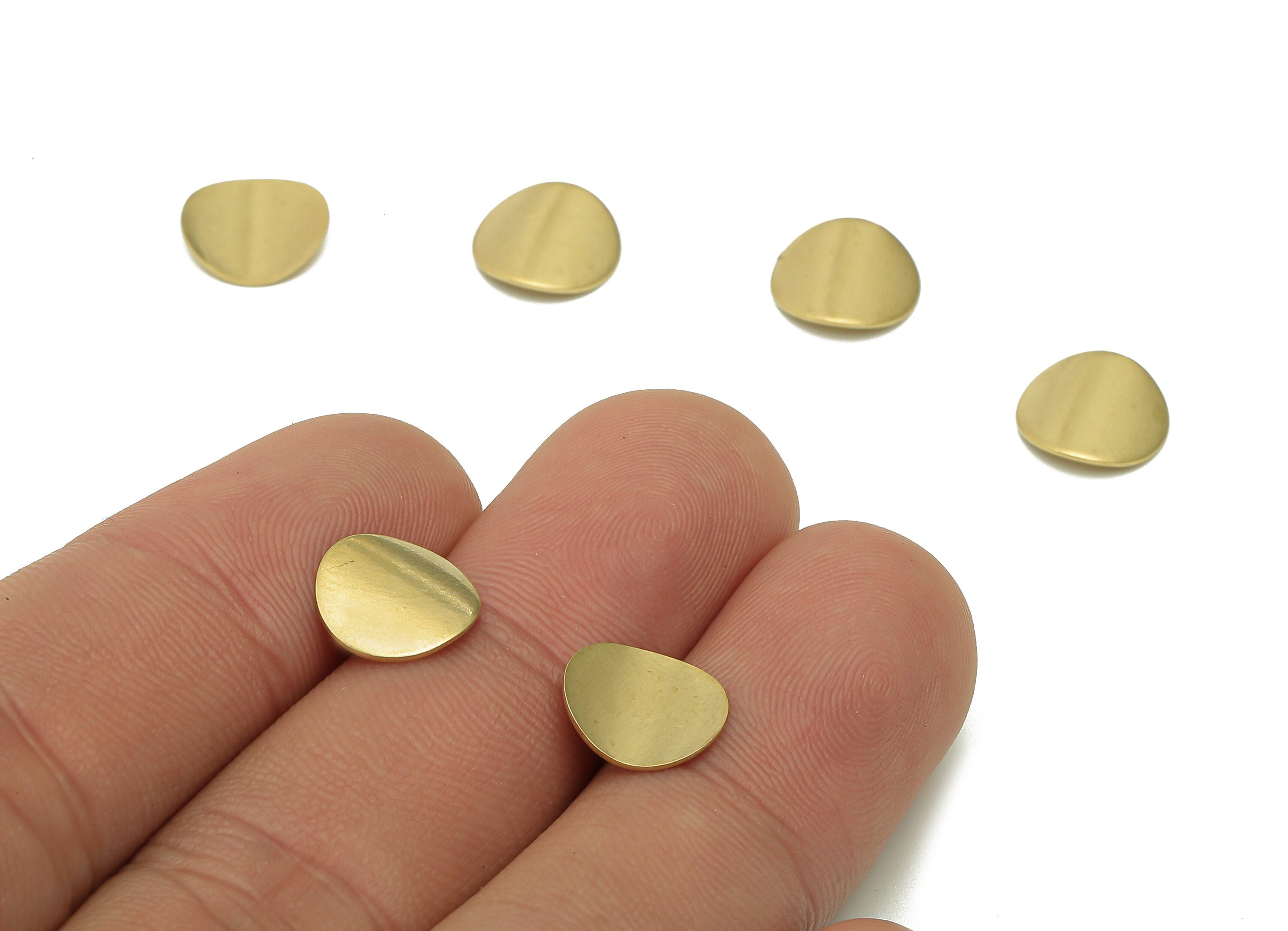 Brass Curved Round Earring - Raw Brass Mini Circle Earring - Mini Curved Circle Earring - Stamping Blanks - 10x10x0.6mm - PP8074 - DOMEDBAZAAR