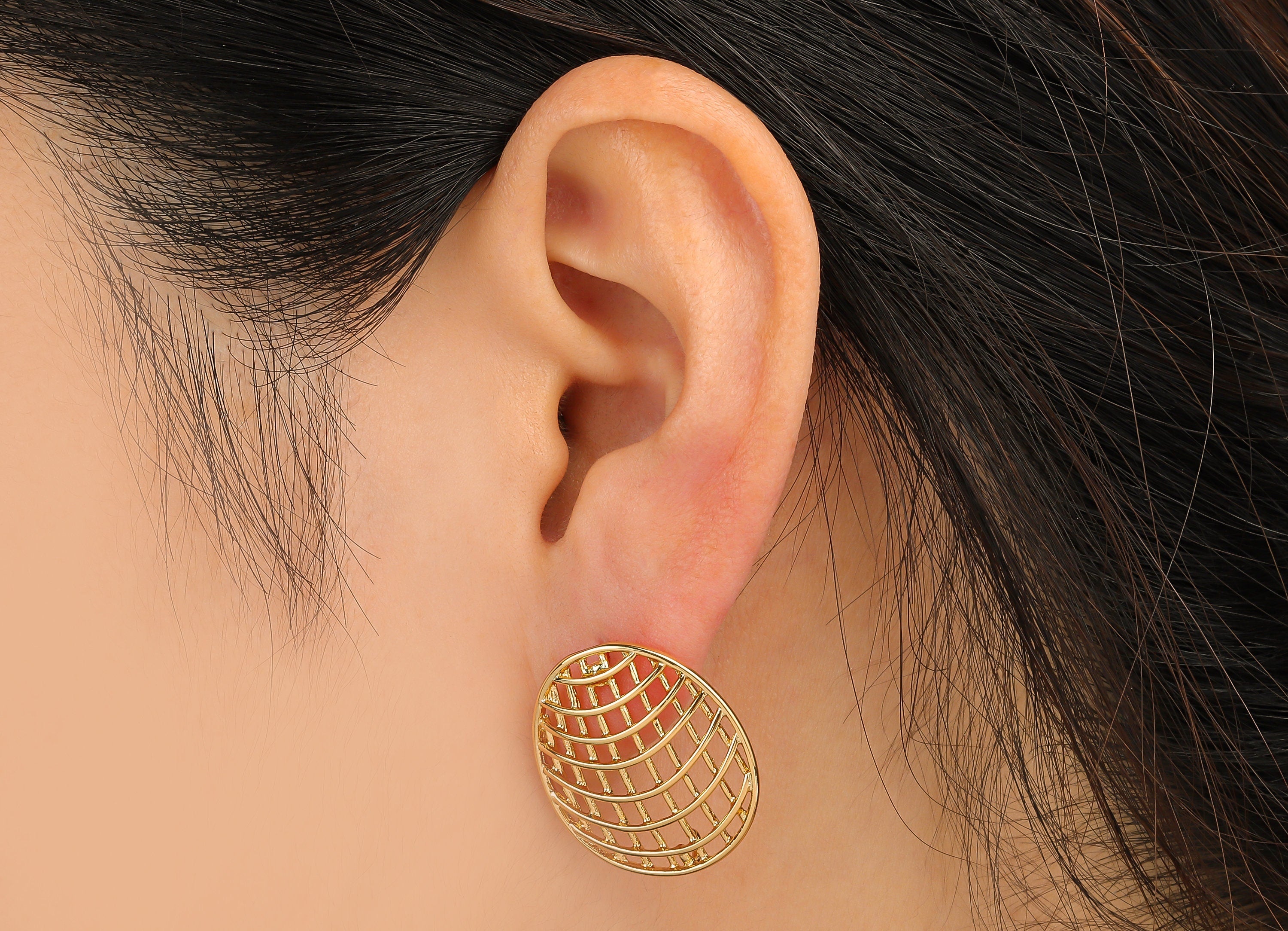 Brass Round mesh Earring - Net Shell Post Earrings - Gold Circle Stud earrings - 18K Real Gold Plated Brass - 23.72x21.46x2.13mm - RGP4669 - DOMEDBAZAAR