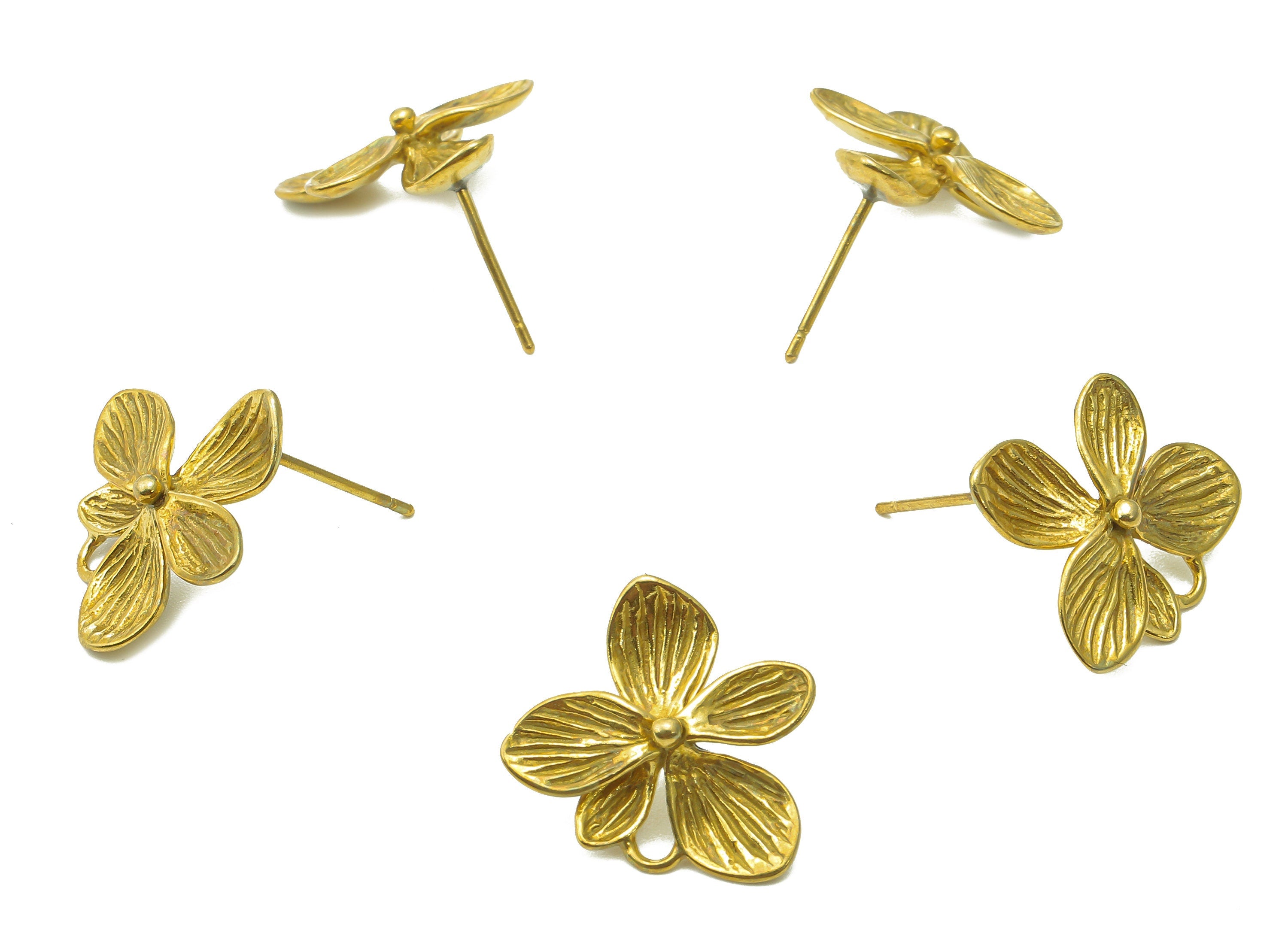 Brass Flower Earrings Stud - Raw Brass Flower Earring Post - Botanical Stud Earring - Brass Stud - 17.7x17.2x1.2mm - PP8028 - DOMEDBAZAAR