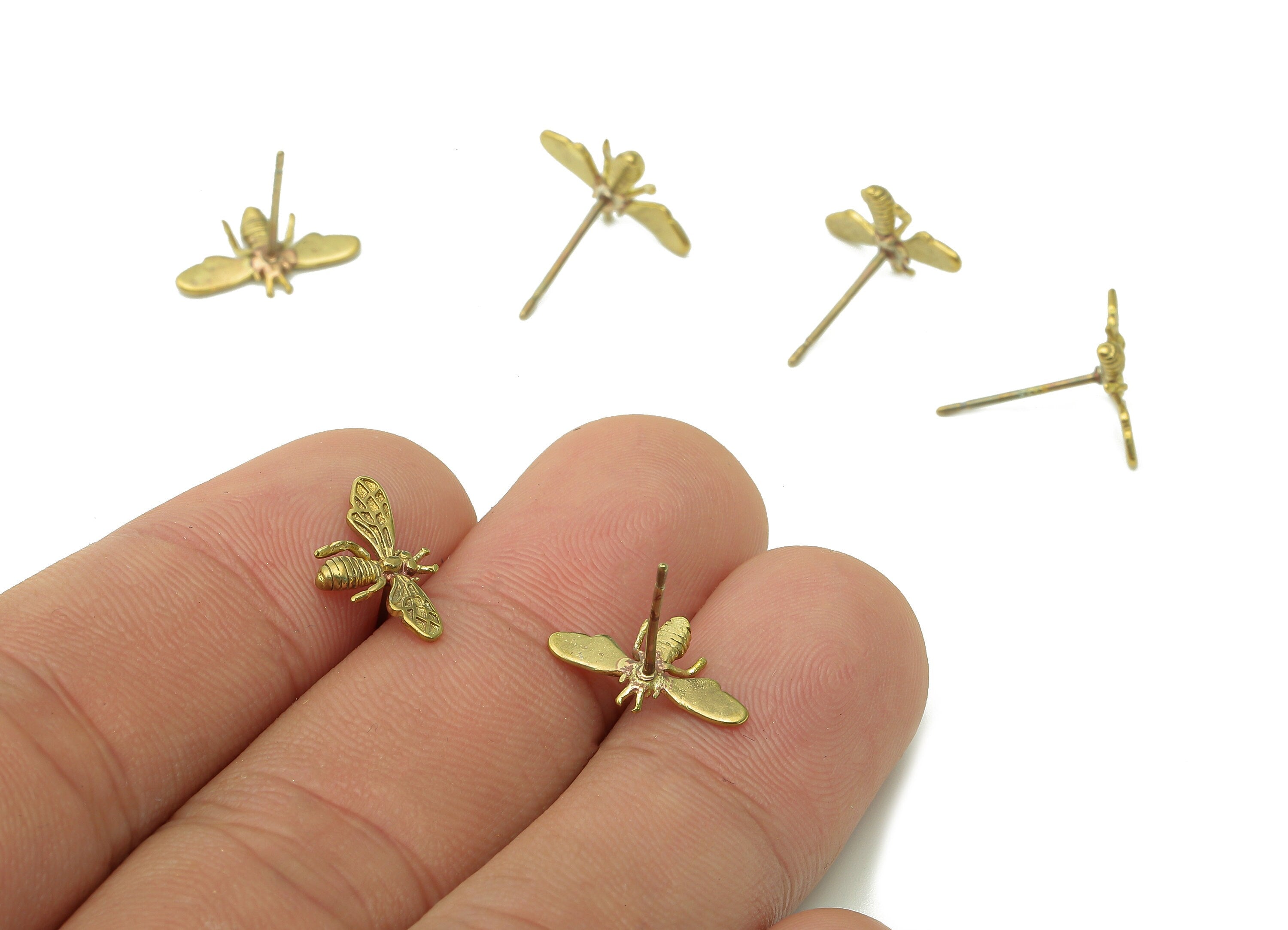 Brass Bee Earrings Stud - Raw Brass Bee Earring Post - Bee Stud Earring - Brass Stud - 14.2x8.6x0.6mm - PP8031 - DOMEDBAZAAR