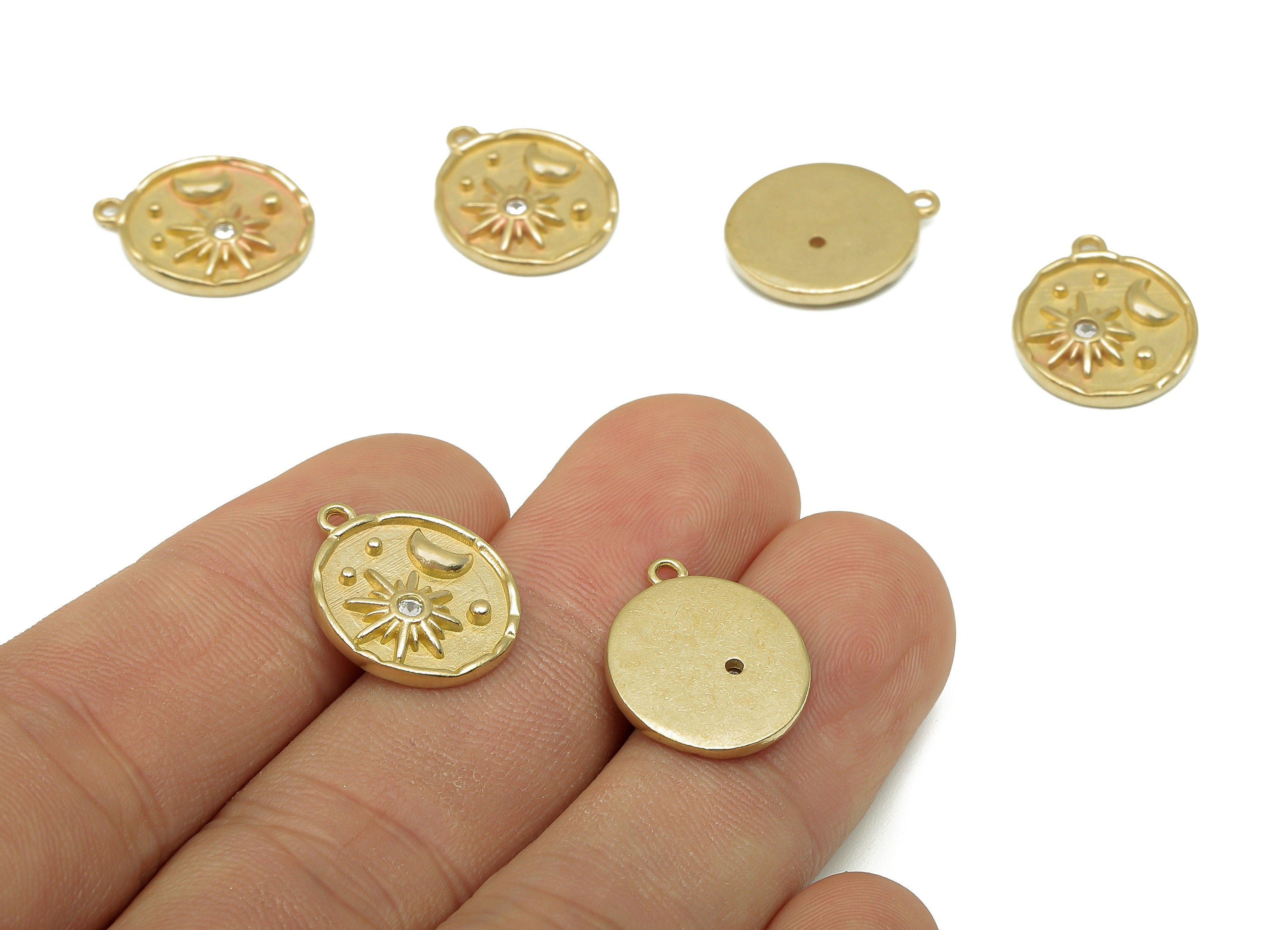 Brass Round Crescent Earring Charm - Raw Brass Circle Star Earrings - Zircon Pendant With Loop - Necklace Charm - 17.3x14.1x2.2mm - PP8175 - DOMEDBAZAAR