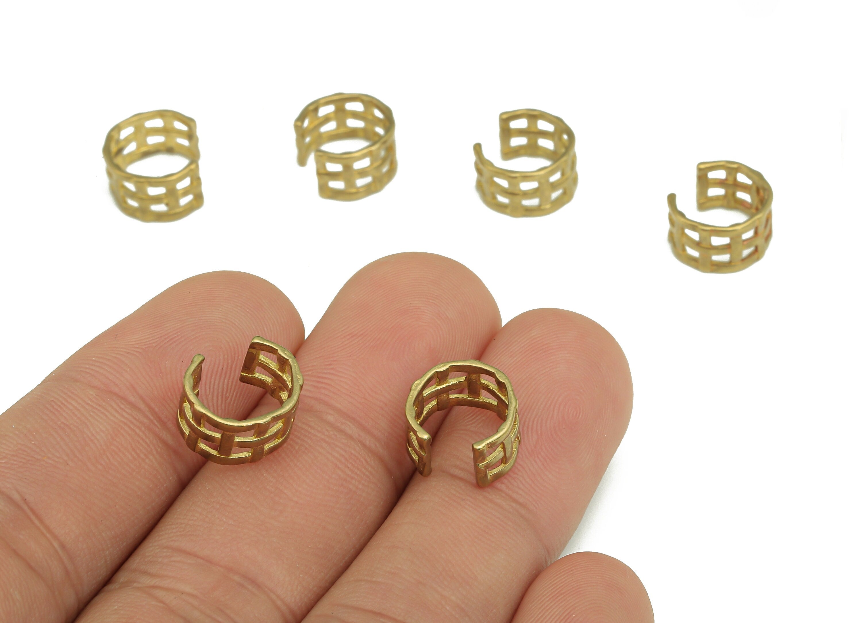 Brass Woven Open Round Ring - Raw Brass Circle Cuff Ear - Square Hollow Hoop Ear Cuff - Wide C Earring Cuff - 10.76x10.21x0.92mm - PP8108 - DOMEDBAZAAR