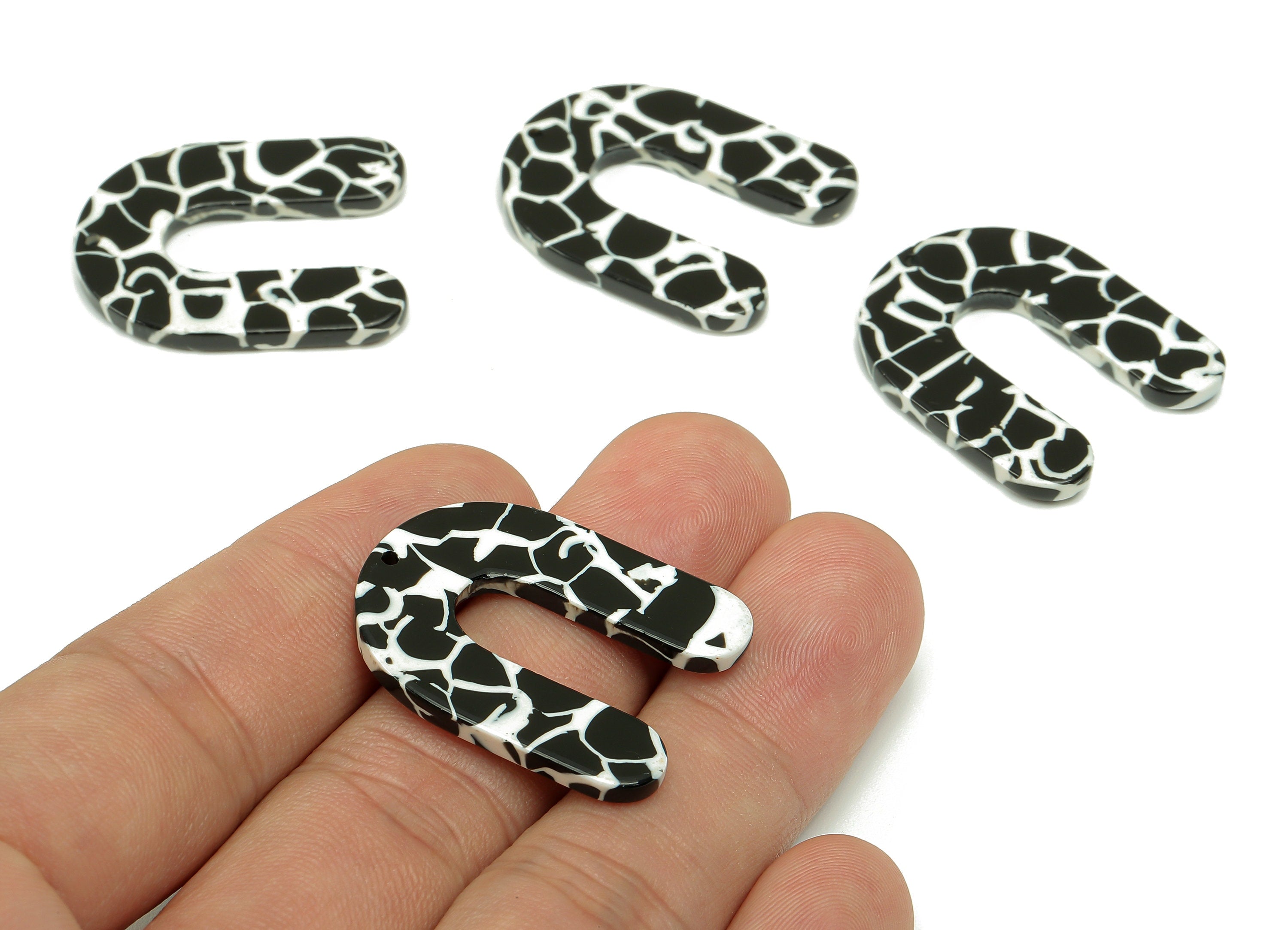 Acetate U Earring Charms - Acetate U Earring - U Horsehoe Pendant With Hole - Color Code: A847 - 29.9x24.5x2.7mm - AC2377-A847 - DOMEDBAZAAR