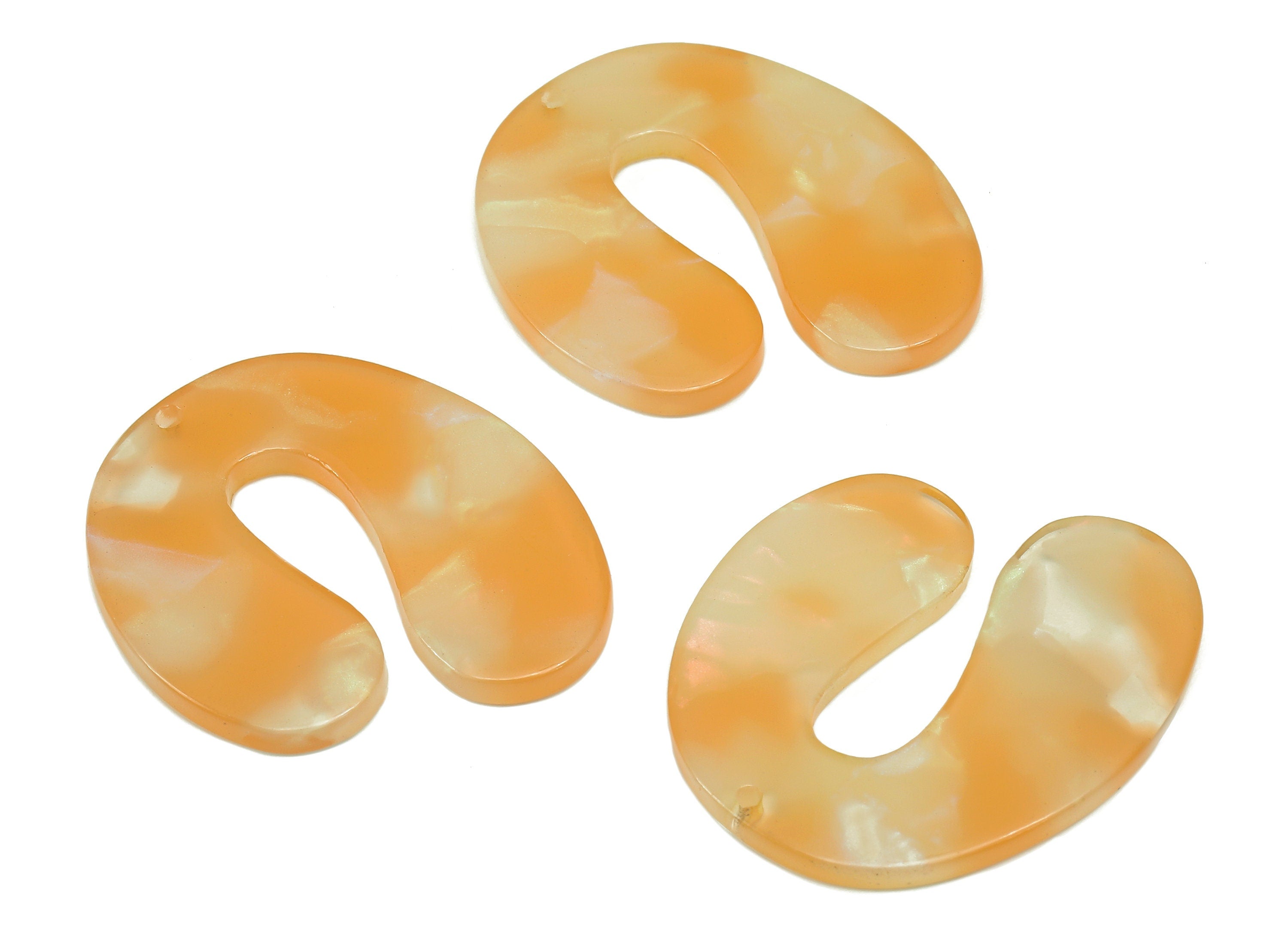 Acrylic U Earring Charms - Acrylic U Earring - U Orange Horsehoe Pendant With Hole - Color Code: A850 - 32.7x28.2x2.5mm - AC2565-A850 - DOMEDBAZAAR
