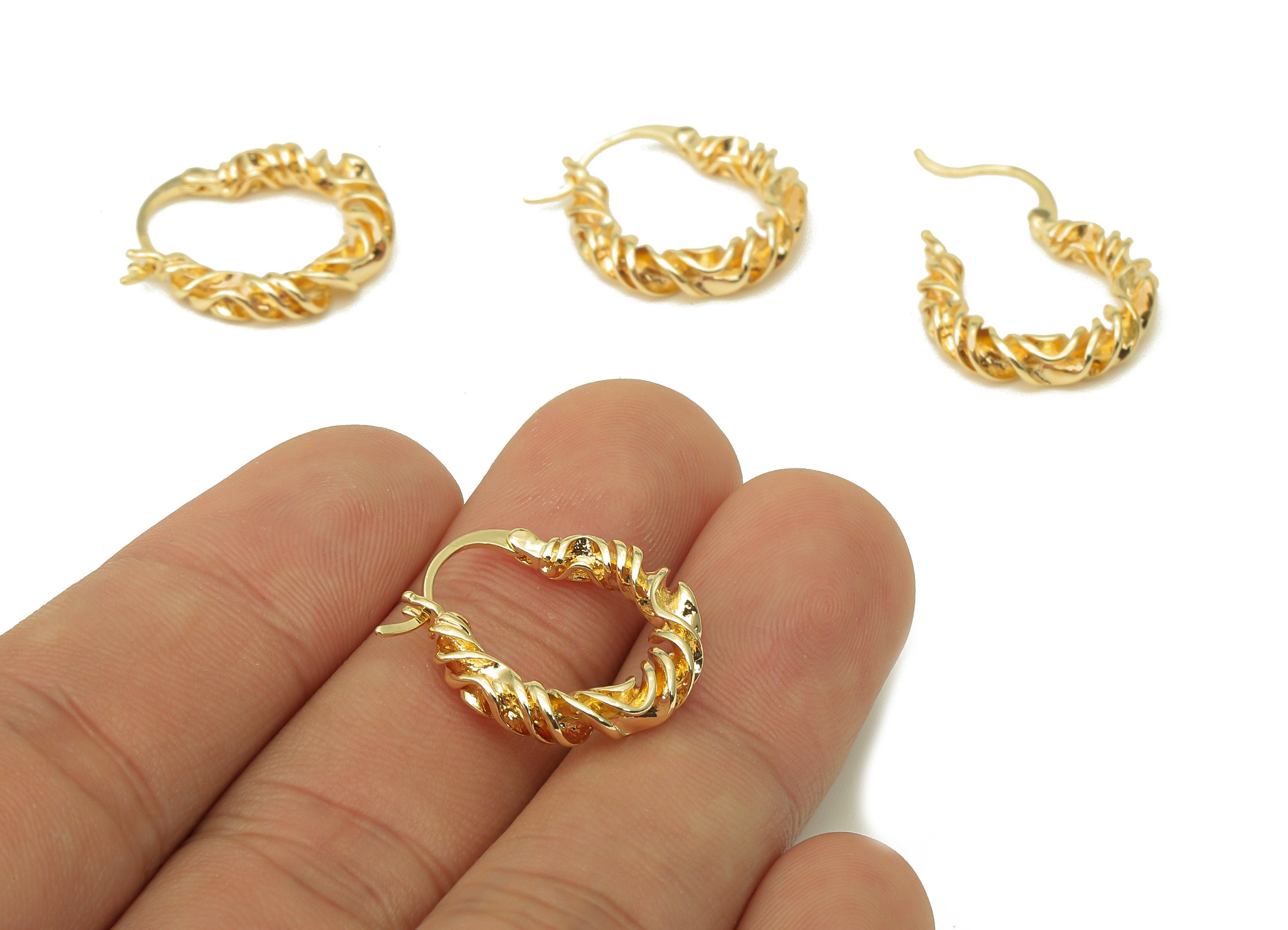 Brass Twisted Round Earring Clasp - Gold Circle Hoop Earring - Twisted Hoop Clasp - 18K Real Gold Plating - 20.77x19.27x3.49mm - RGP5632 - DOMEDBAZAAR