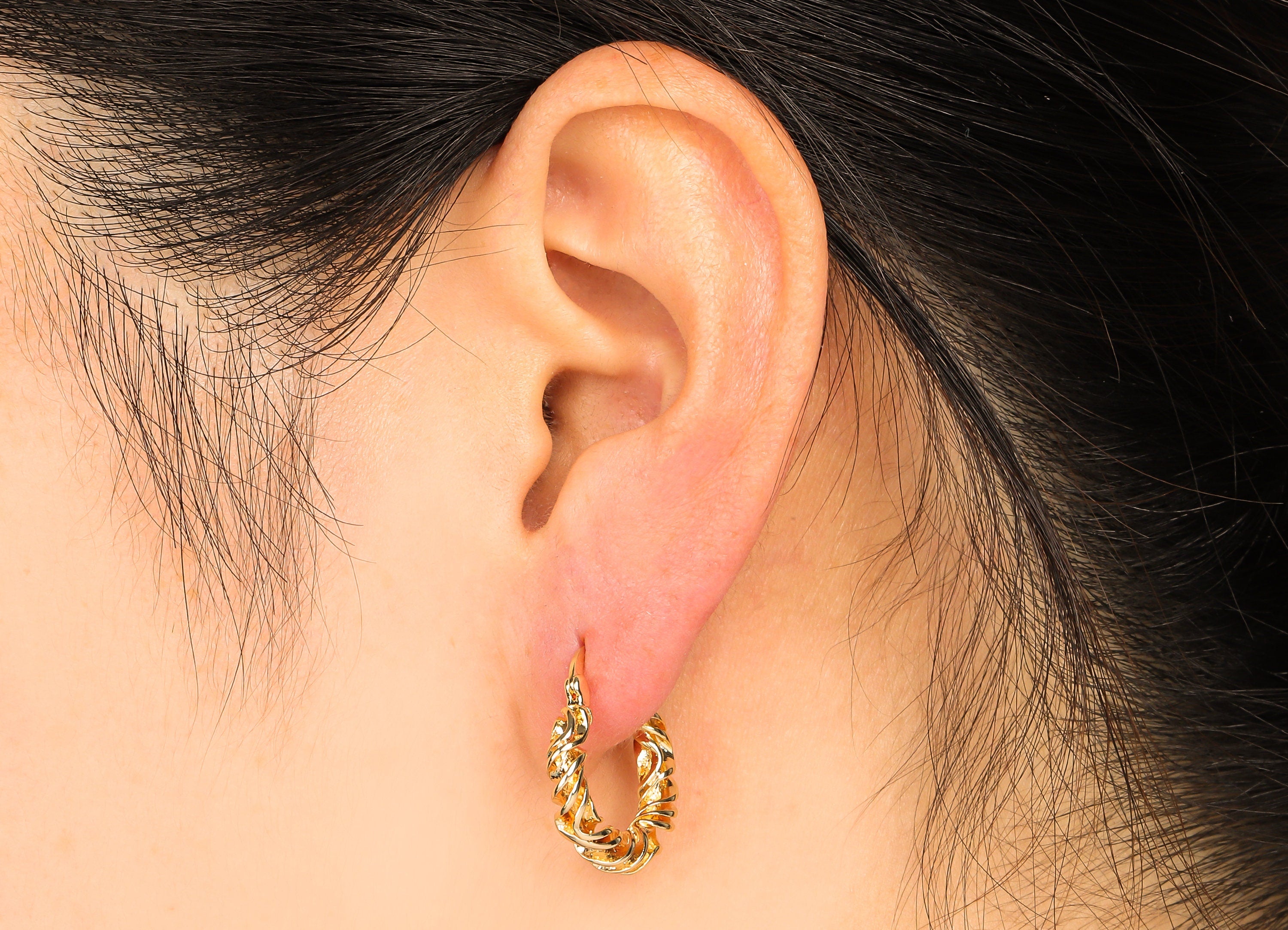 Brass Twisted Round Earring Clasp - Gold Circle Hoop Earring - Twisted Hoop Clasp - 18K Real Gold Plating - 20.77x19.27x3.49mm - RGP5632 - DOMEDBAZAAR