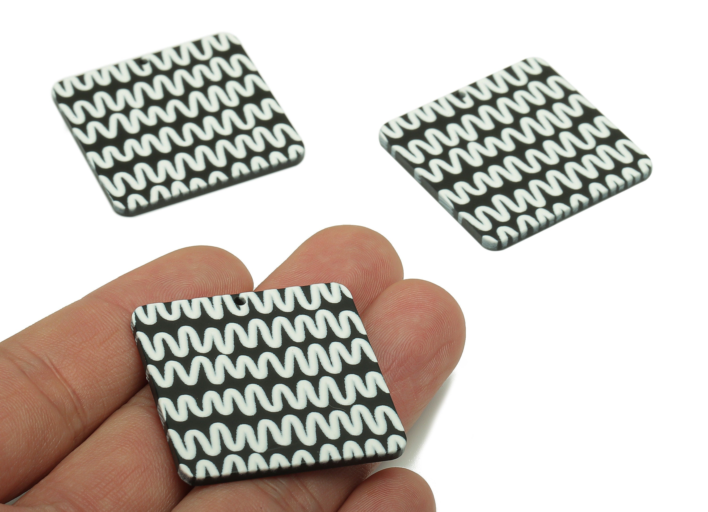 Acrylic Wavy Square Earring Charm - White Wave Black Square Earring - Pendant With Hole - Charm For Necklace - 34.6x34.6x2.4mm - AC2576C - DOMEDBAZAAR