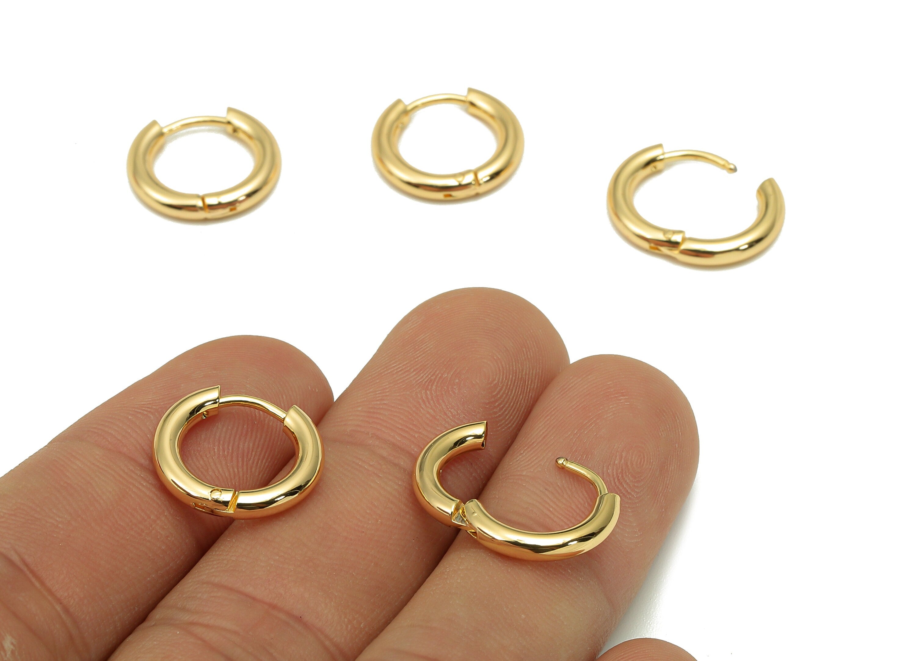 Brass Circle Earrings Clasps - Gold Thick Round Hoop Earrings - Huggie Hoop Clasp - 18K Real Gold Plated Brass - 15.3x13.9x2.6mm - RGP5583 - DOMEDBAZAAR