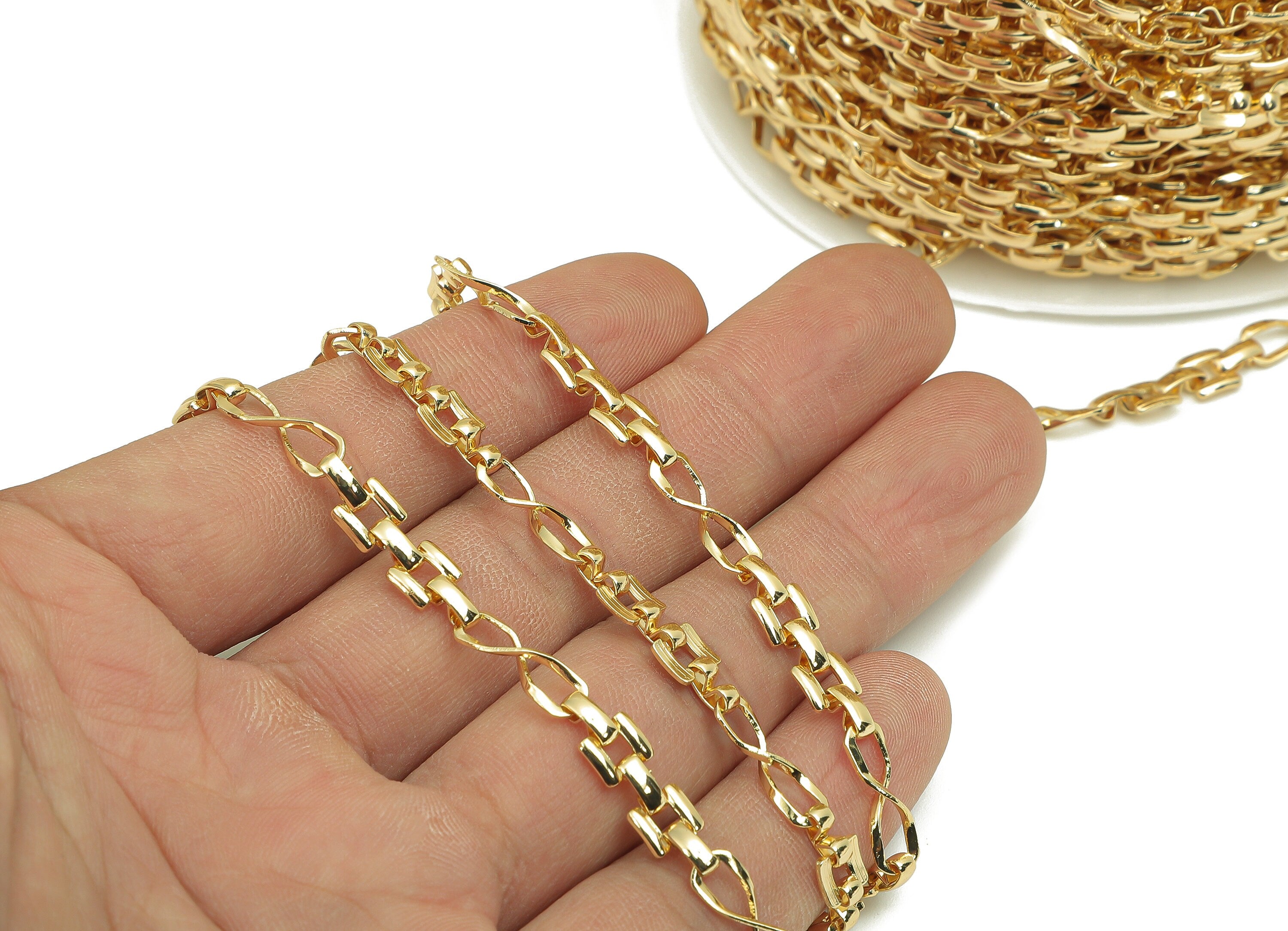 Brass Infinity Link Chain - Gold Link Chain - Infinity Link Chain - Bracelet Chain - 18K Chains - 32.5x4.6x0.9mm - RGP6330 - DOMEDBAZAAR