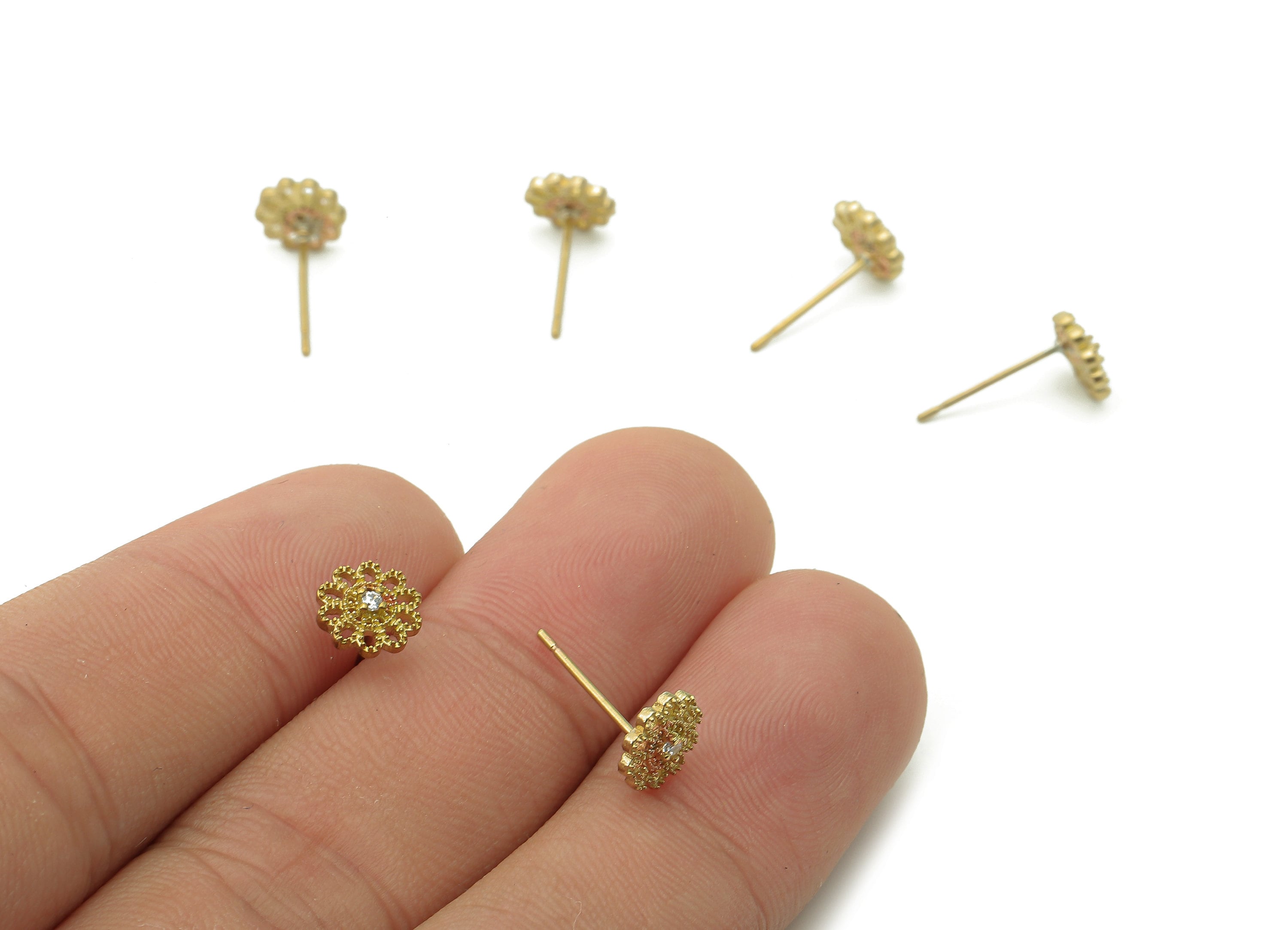 Brass Flower Earring Post - Raw Brass Flower Stud Earring With CZ - Botanical 925 Silver Needles - Earring Findings - 14.4x7.3x0.7mm -PP8004 - DOMEDBAZAAR