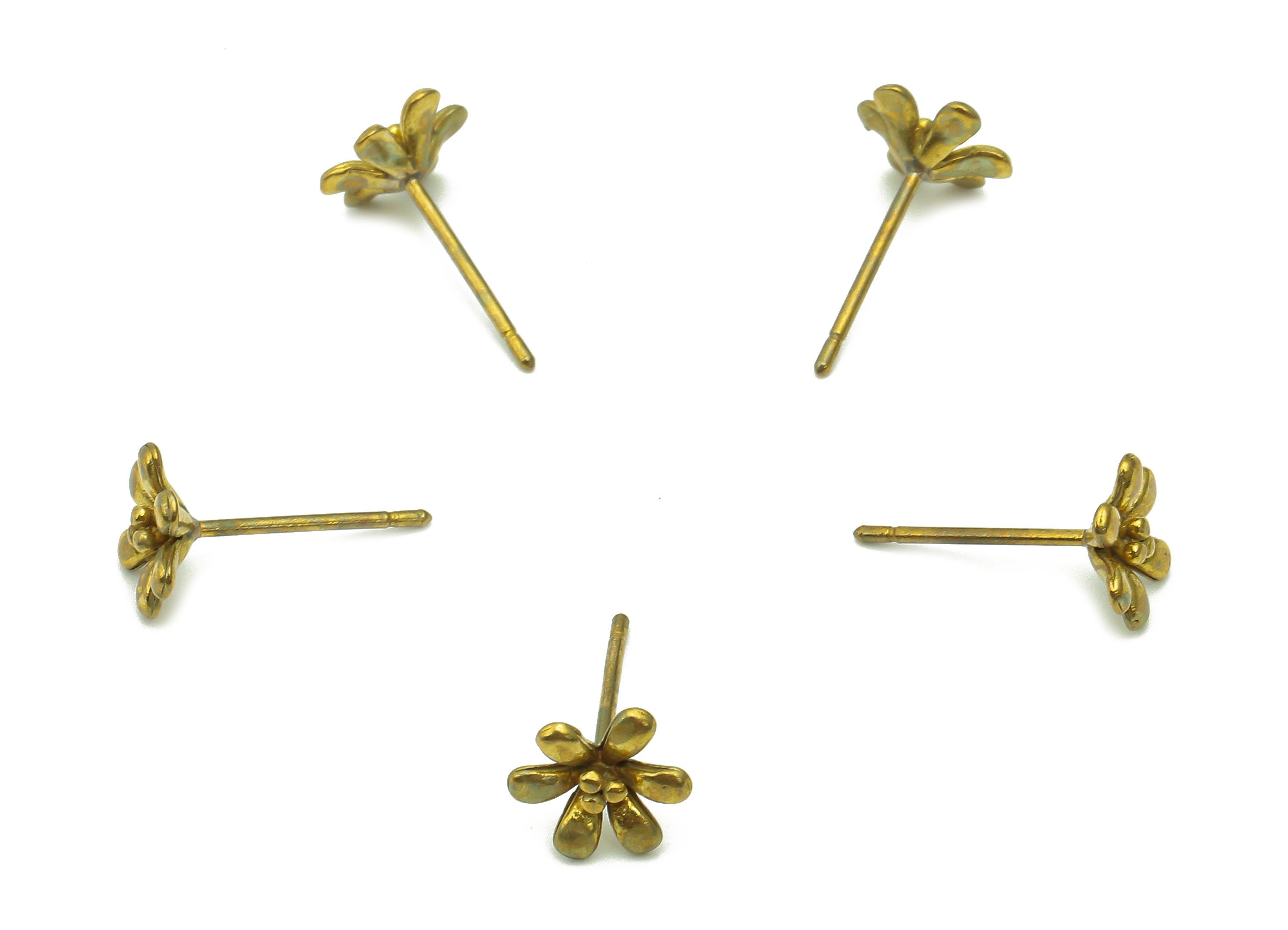 Brass Flower Earring Posts - Raw Brass Flower Stud Earring With Loop - Botanical Brass Stud - Earring Findings - 7.3x7.3x2.3mm - PP8026 - DOMEDBAZAAR