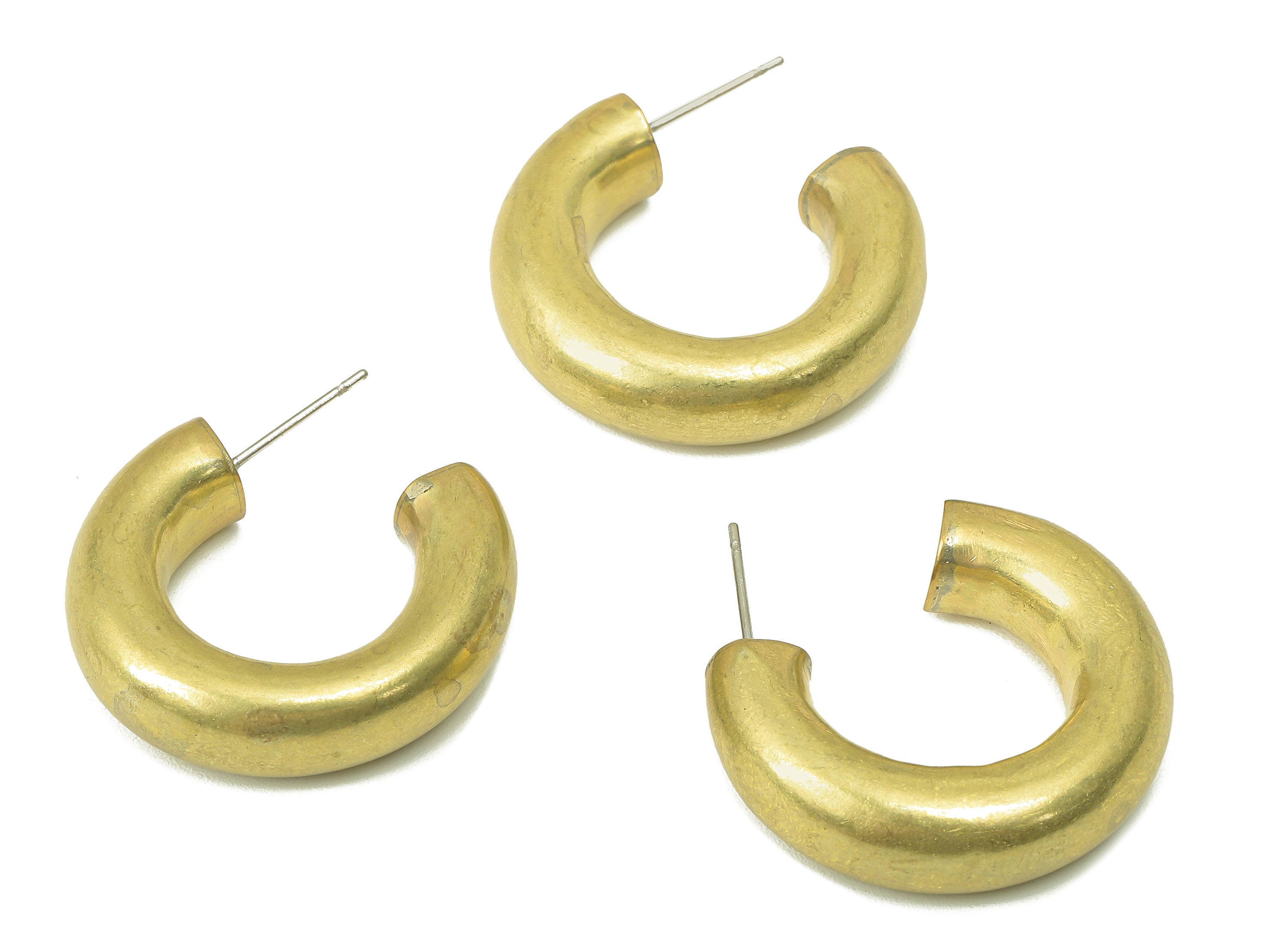 Raw Brass C Hoop Stud Earring - Brass Round Earring Stud - Thick Open Hoop Earring Post - Earring Hoop - 27.65x 29.42x 7.24mm - PP8248 - DOMEDBAZAAR