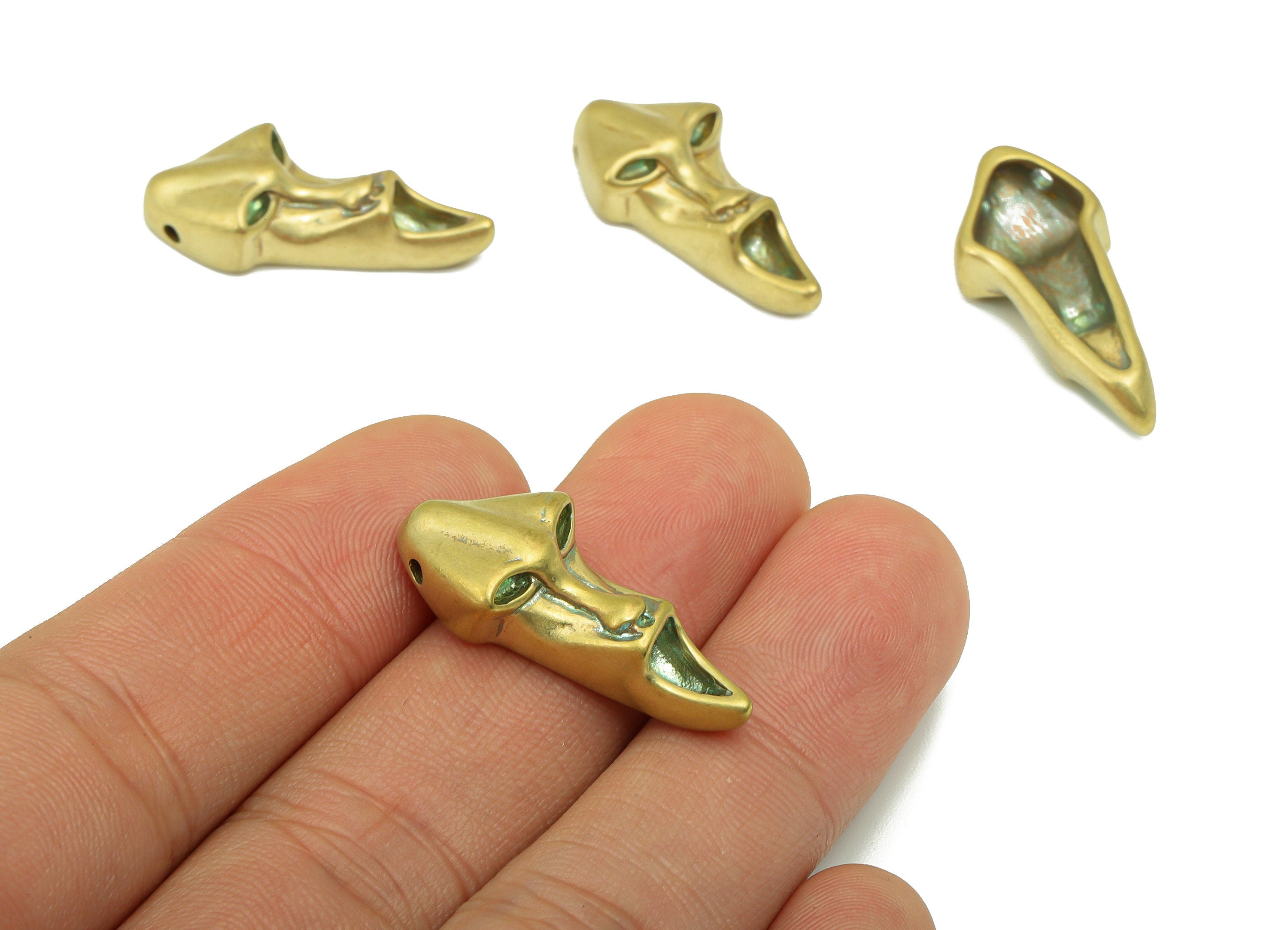 Brass Anomalous Face Pendant -Alien Charm -Figure Charm - For Necklace - Jewelry Supplies -29x 13 x 1.32mm-PP8461 - DOMEDBAZAAR