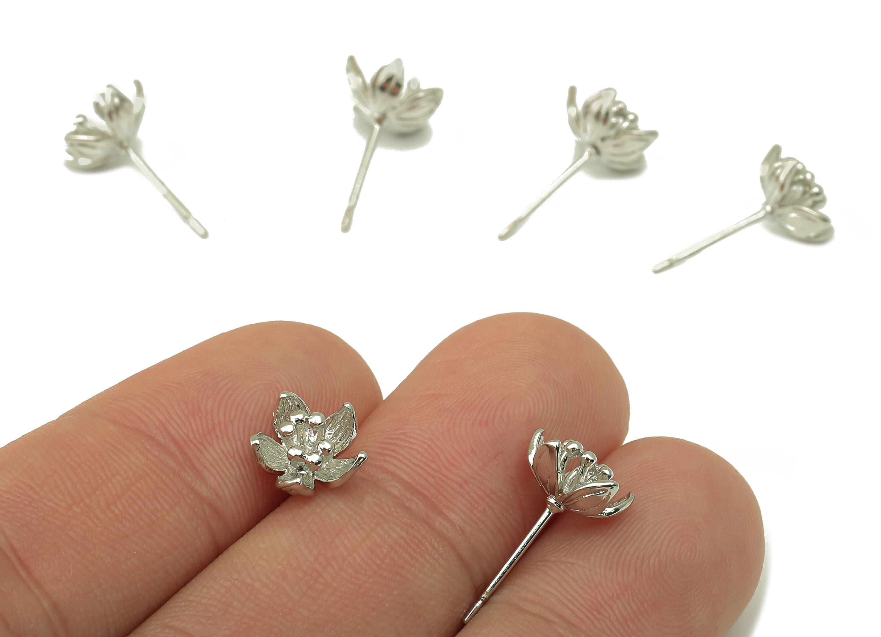 Silver Tulip Stud Earring - Watrelily Earring Post - Botanical Earring - 18K Real White Gold Plated - 9x8.5x1.3mm RGP5919S - DOMEDBAZAAR