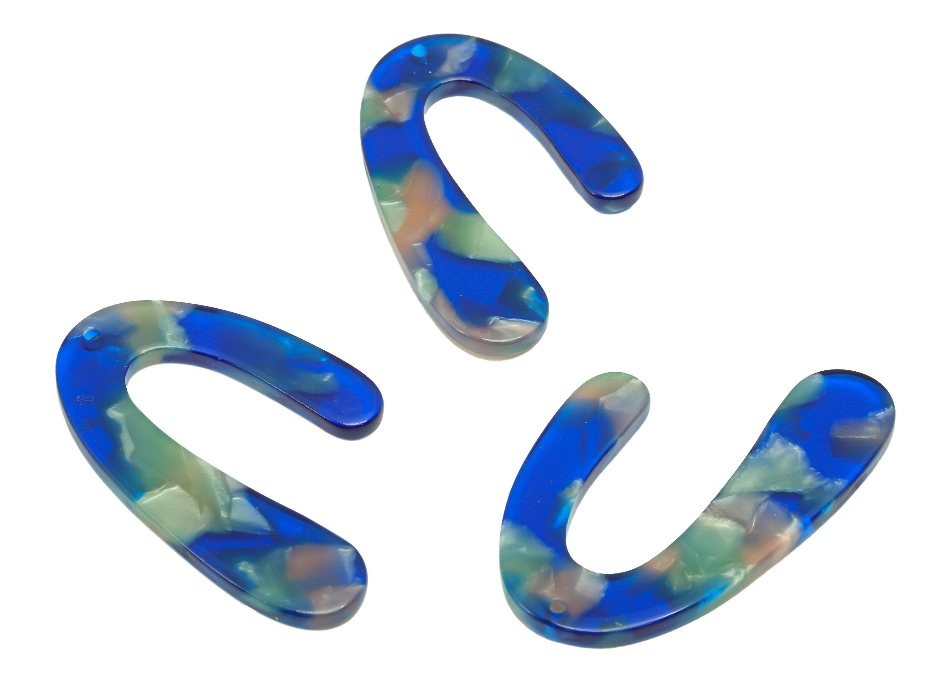 Acrylic U Earring Charms - Acrylic Irregular Horsehoe Pendant - Earring Findings - Jewelry Supplies - DIY Makings - 44.5x27x2.68mm - AC1363N - DOMEDBAZAAR