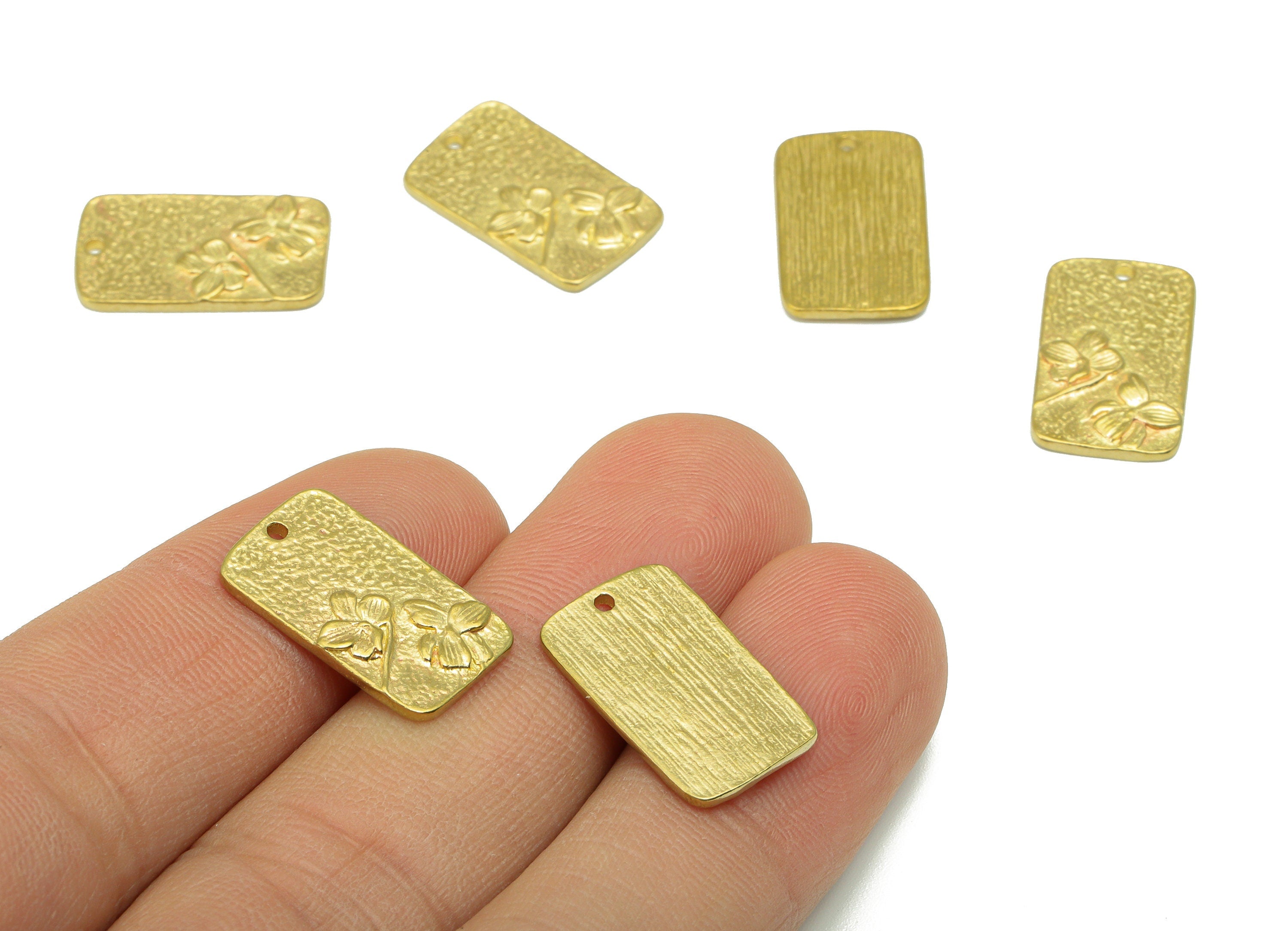 Brass Rectangle Pendant -Hammerd Brass FlowerCharms - Flower Rectangle - For Necklace - Jewelry Supplies -18x 11.18x 1.44mm-PP8458 - DOMEDBAZAAR