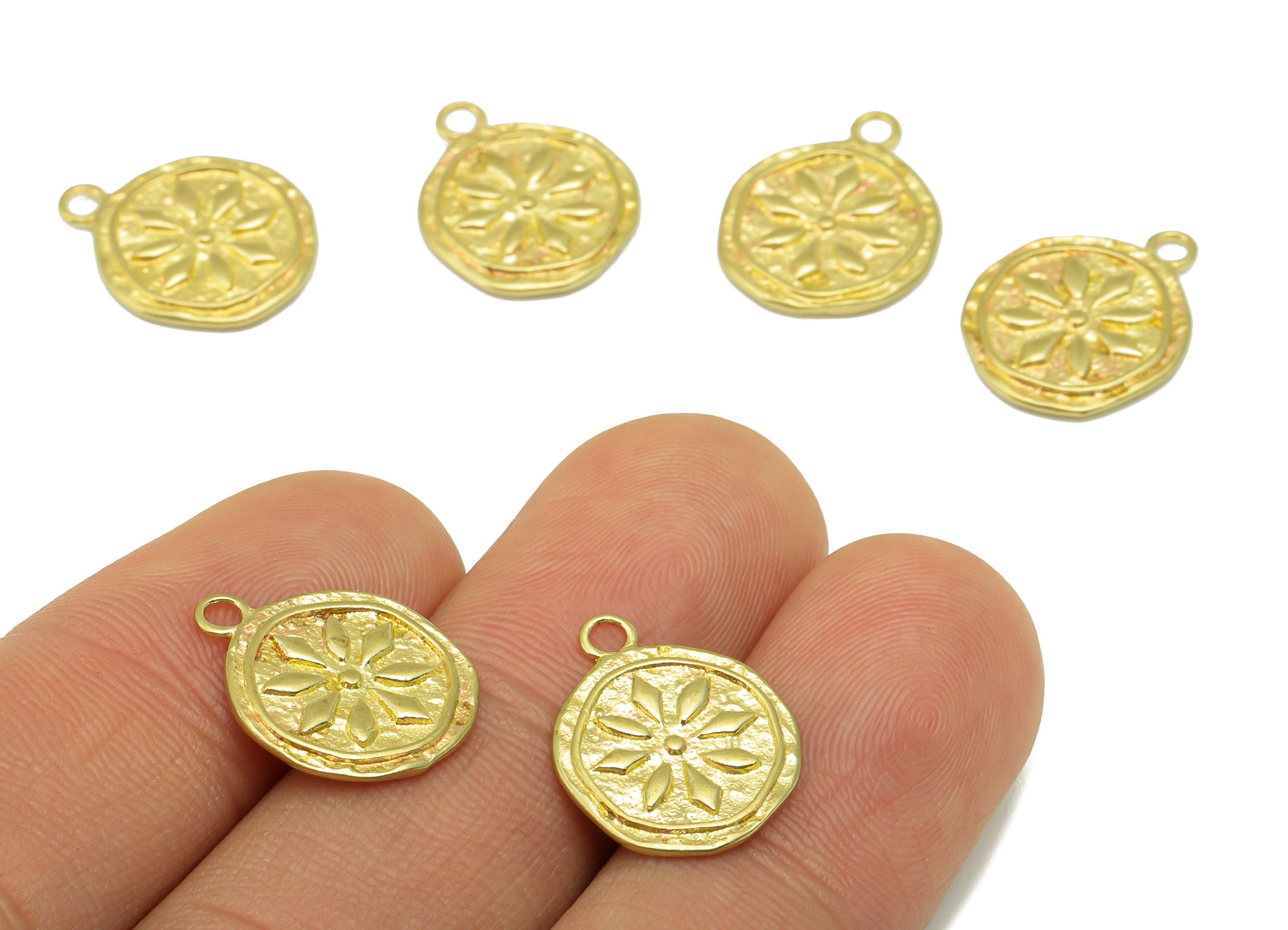Brass Round Earring- Raw Brass - Bent Round Flower Charm- Earring Pendant -- Jewelry Supplies - 17x 13x 1.69mm PP8488 - DOMEDBAZAAR