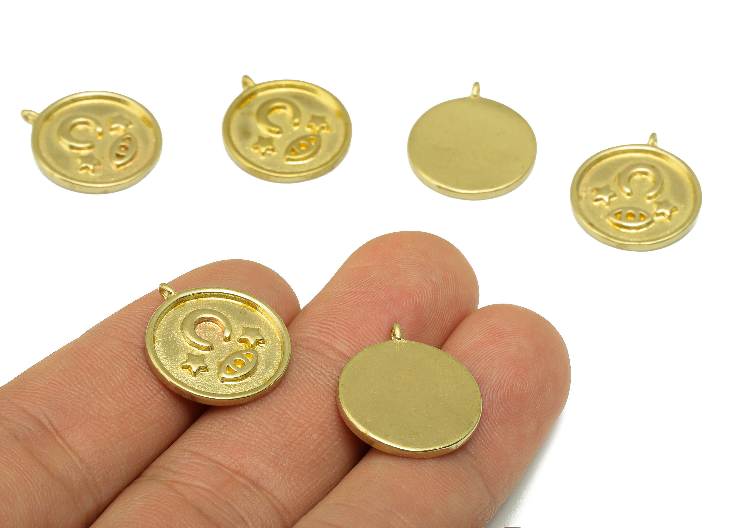 Brass Round Earring Charm - Brass Crescent Charm -Eye Star Textured Pendant - jewelry supplies - 19.76 x 17.16 x 1.71mm - PP8533 - DOMEDBAZAAR