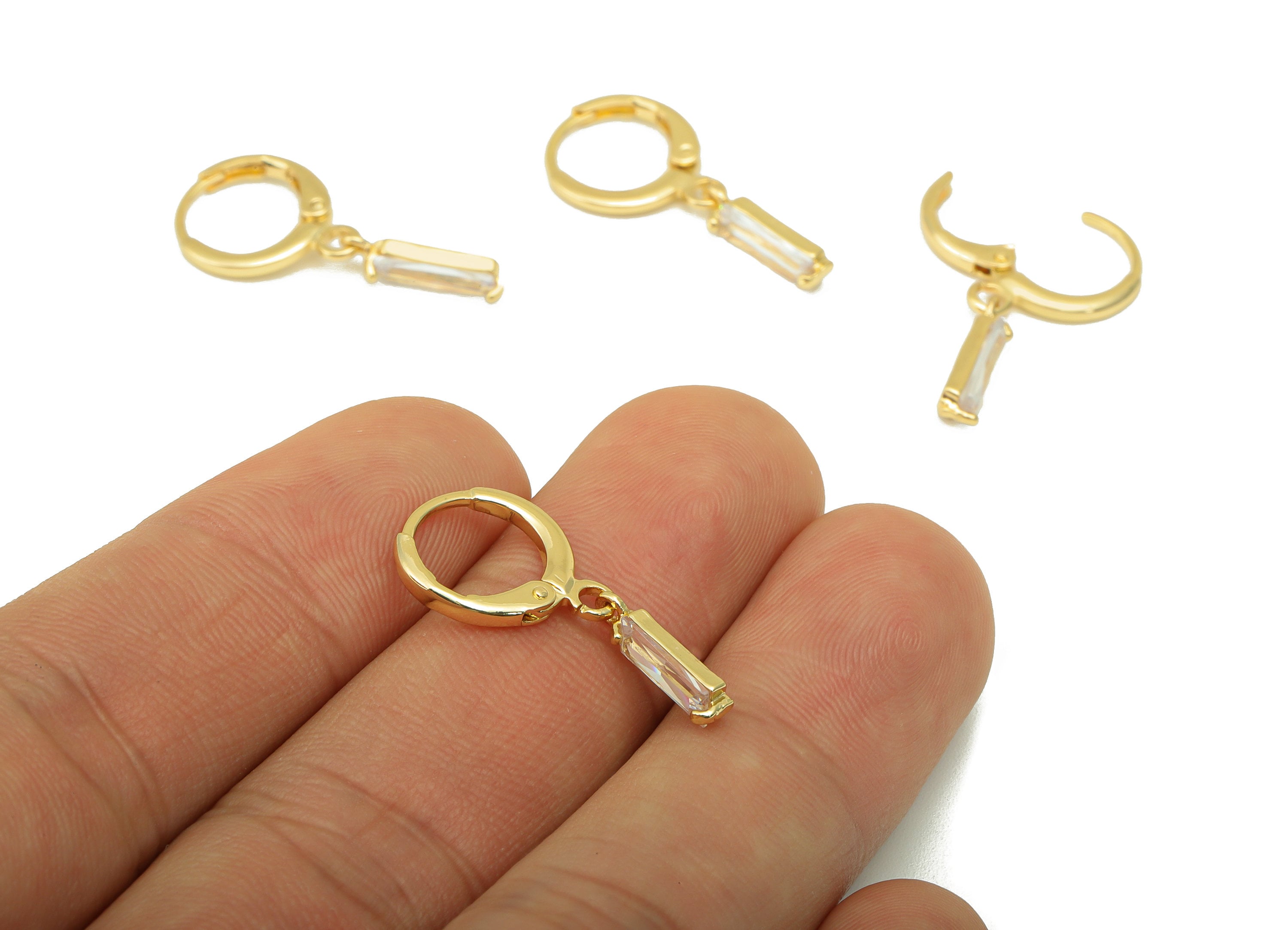 Brass Round Clasp - Brass CZ Huggie Hoop Clasp - Cubic Zirconia Emerald Lever Back Clasp - 18K Real Gold Plated - 26.4x12x2.55mm- RGP6201 - DOMEDBAZAAR