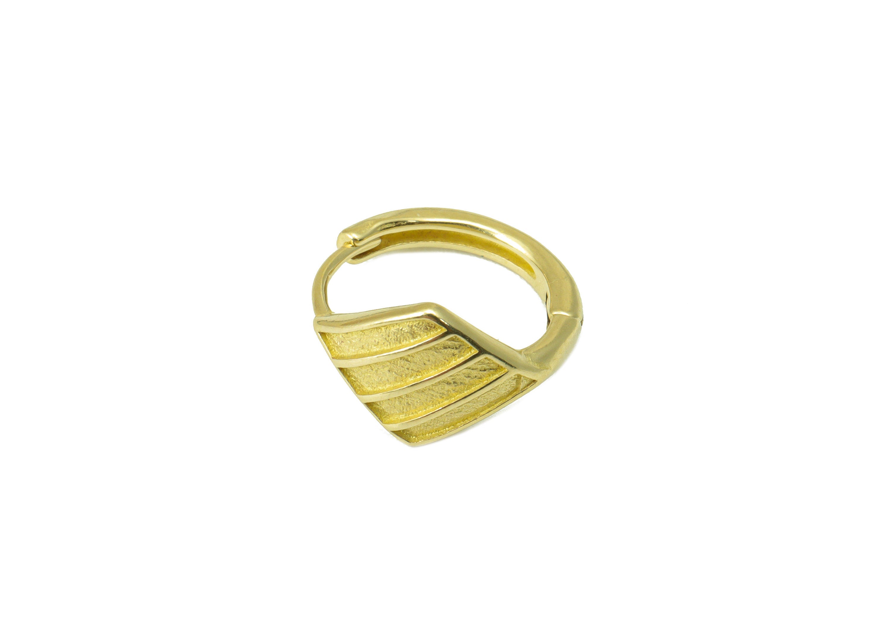 Brass Diamond Clasp - Raw Brass Hoop Clasp -Brass Huggie Hoop Clasp - Brass Textured Ring Clasp - 14.59x13.3x1.61mm - PP8553 - DOMEDBAZAAR