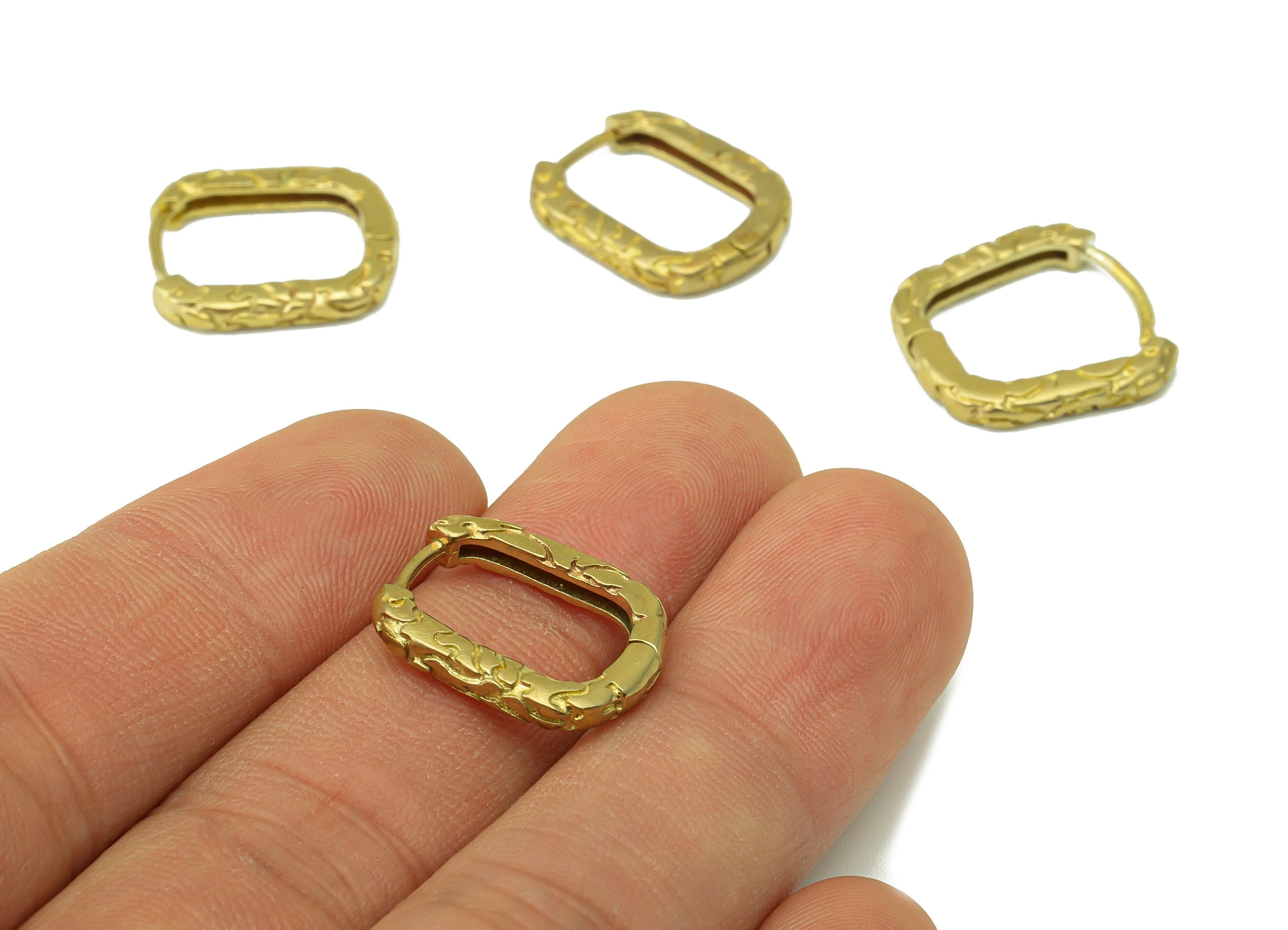 Brass Oval Rectangle Snake Pattern Clasps - Brass Textured Hoop Clasps Earring - Jewelry Supplies - 17.87x 14.48x 2.67mm- PP7551 - DOMEDBAZAAR