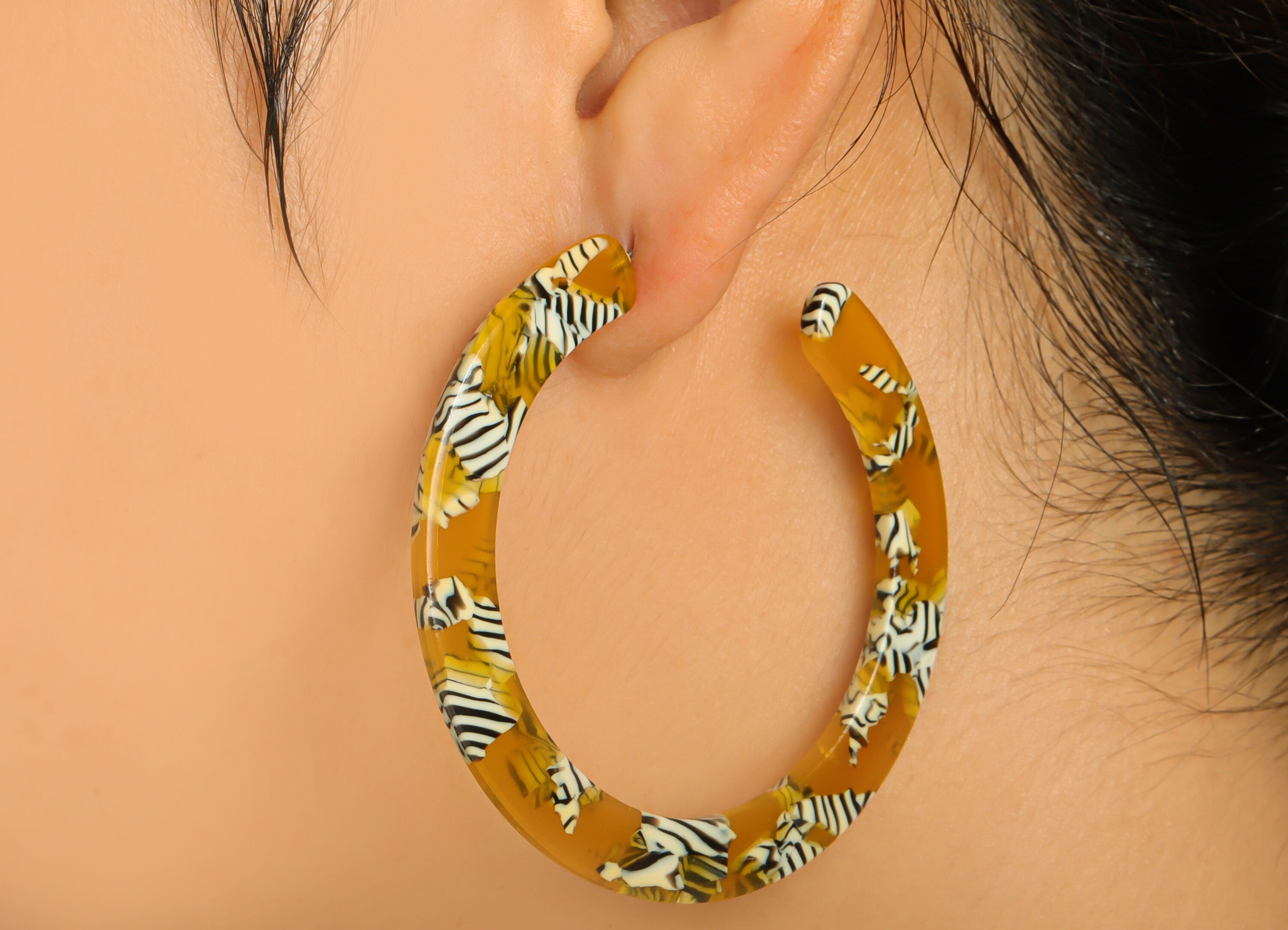 Acetate Open Hoop Earrings Stud - Acetate Hoop Earring -Acetate Round Earring Post - Open Circle - Color Code:528 - 61x60x2mm - AC2615-A528 - DOMEDBAZAAR