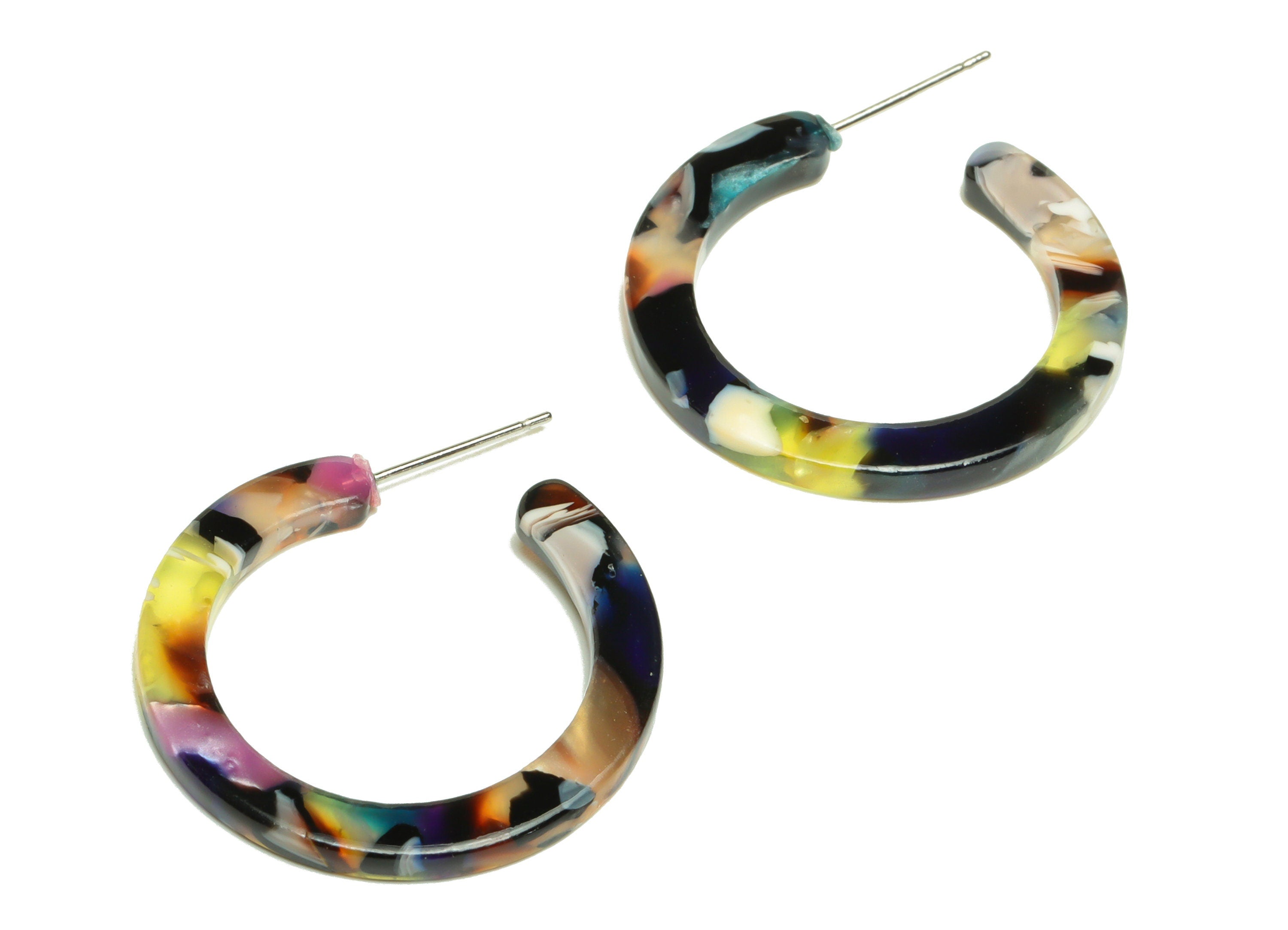 Acetic Acid Hoop Earrings Stud - Open Hoop Earring - Rainbow Round Earring Post - Color Code: A11 - 31.4x30.7x2.5mm - AC1829-A11 - DOMEDBAZAAR