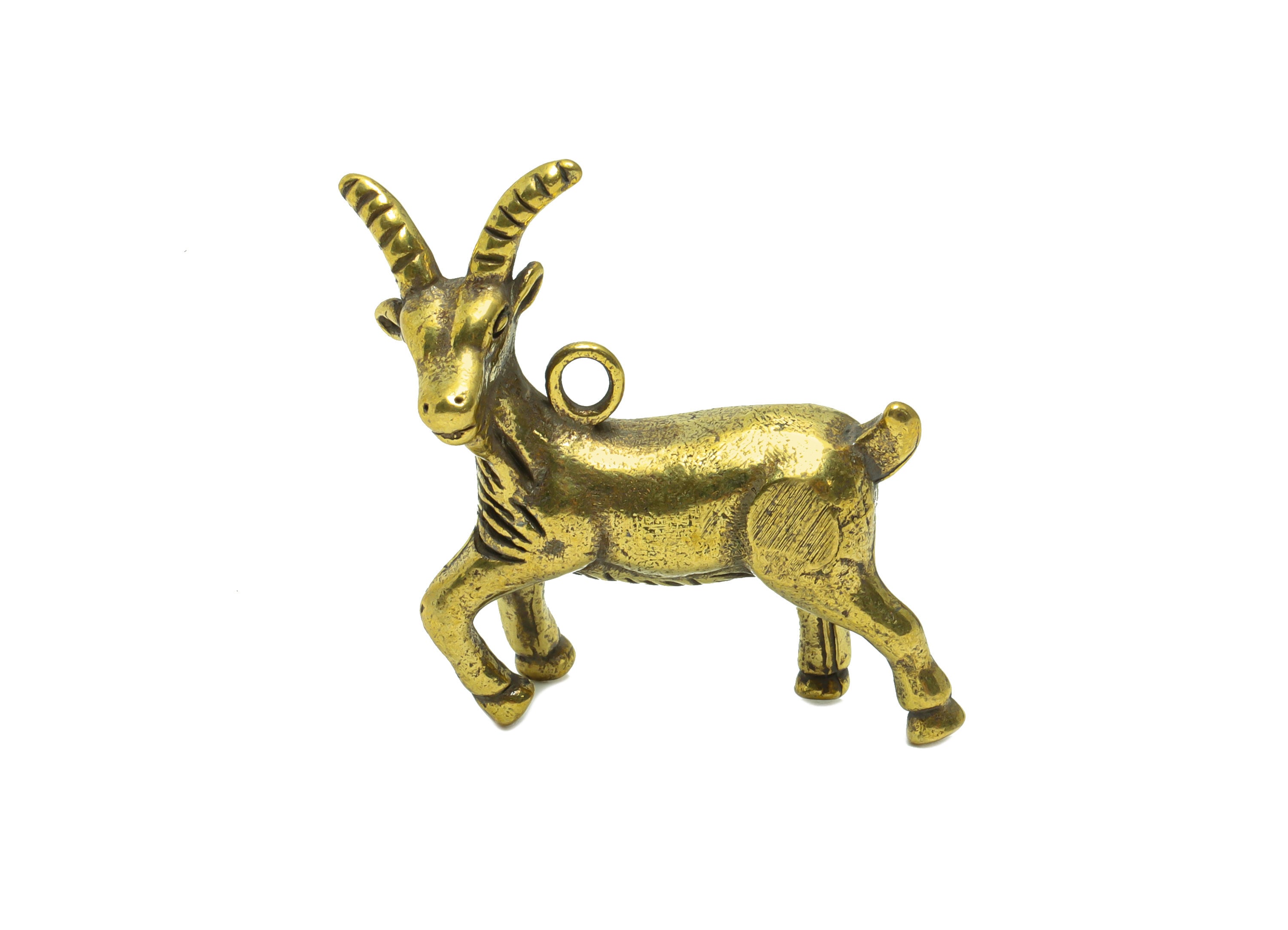 Brass Antelope Charm - Raw Brass Antelope Earring Charms - Antique Looking Pendant - Antelope Figure - Goat Charms - 27x33.89x10mm - PP8784 - DOMEDBAZAAR