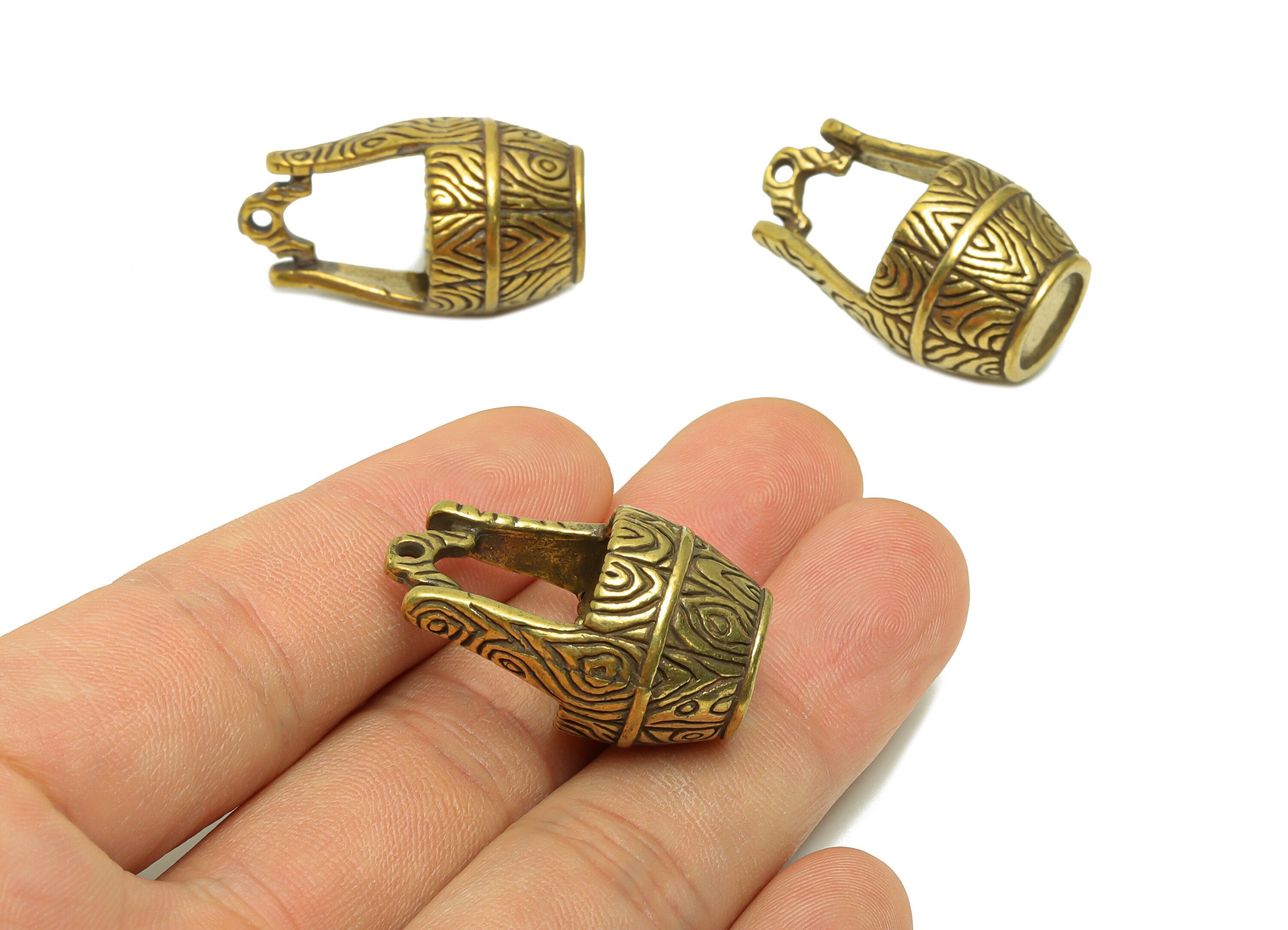 Brass Dustpan Charm - Raw Brass bucket Charms - Basket Figure - Antique Looking Pendant - Word Basket Pendant - 31.9x18.52x18.88mm-PP8720 - DOMEDBAZAAR