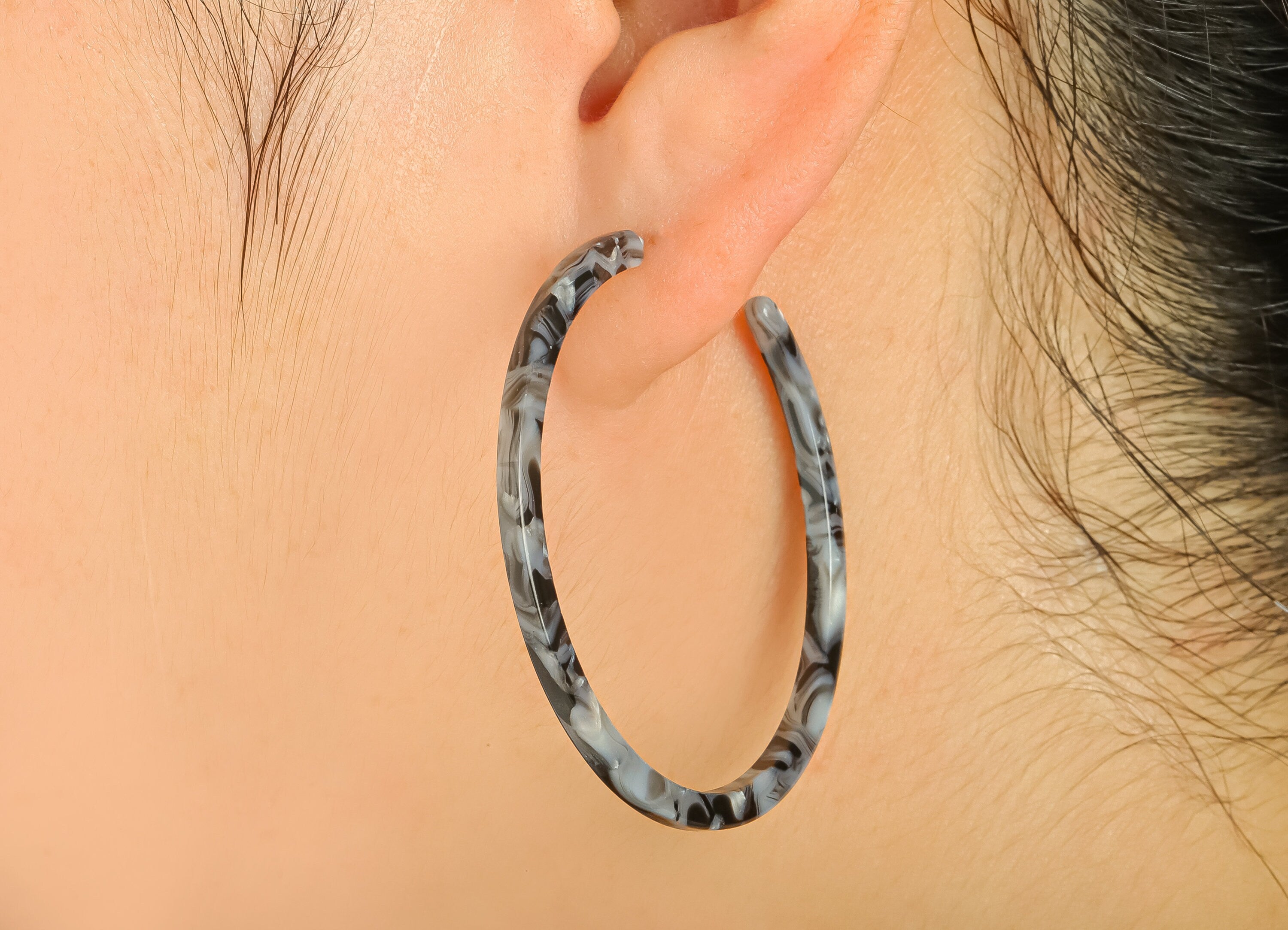 Acetate Hoop Earring Post - Open Hoop Earrings Stud - Acetate Round Earring Post - Open Hoop Earring - 49.48x49.4x2.51mm - AC2643B - DOMEDBAZAAR