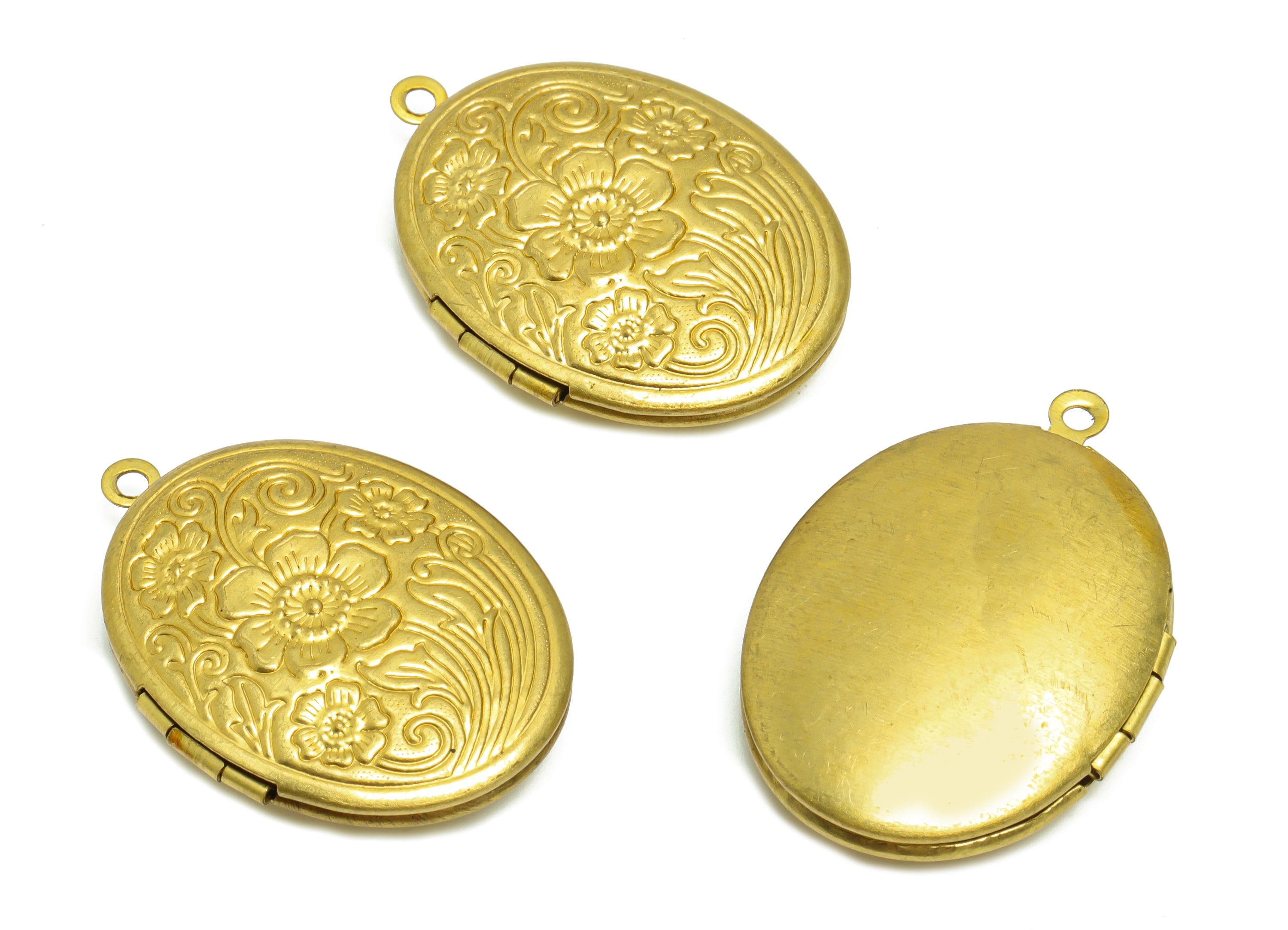 Brass Oval Locket Charm - Raw Brass Flower Oval Locket Charms - Antique Looking Locket - Vintage Looking Locket- 33.49x23.59x6.76mm - PP8935 - DOMEDBAZAAR