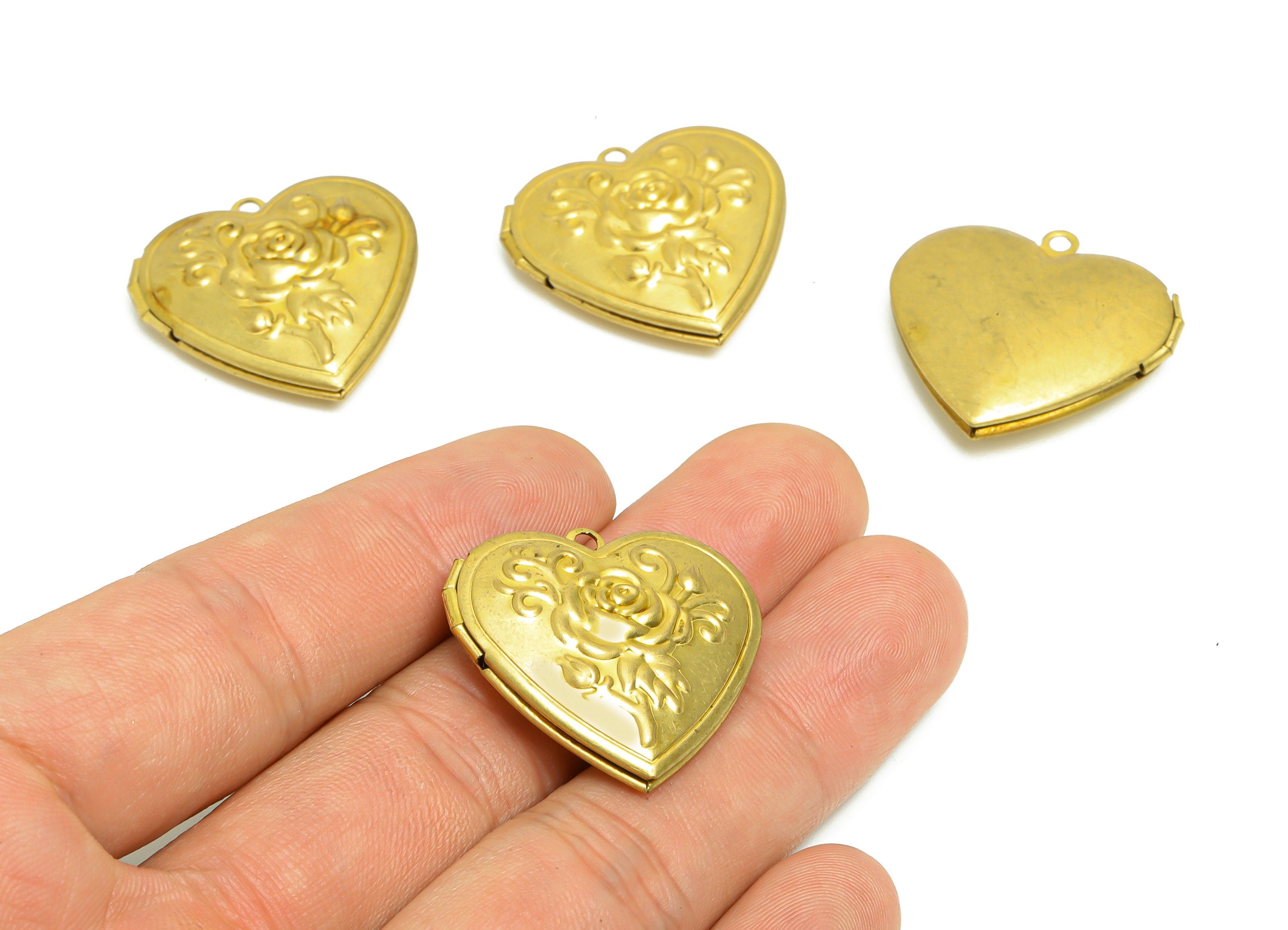 Rose Heart Locket Pendant - Raw Brass Engraved Antique Vintage - Antique Looking Locket - Vintage Looking Locket - 28x28.58x7.6mm - PP8910 - DOMEDBAZAAR