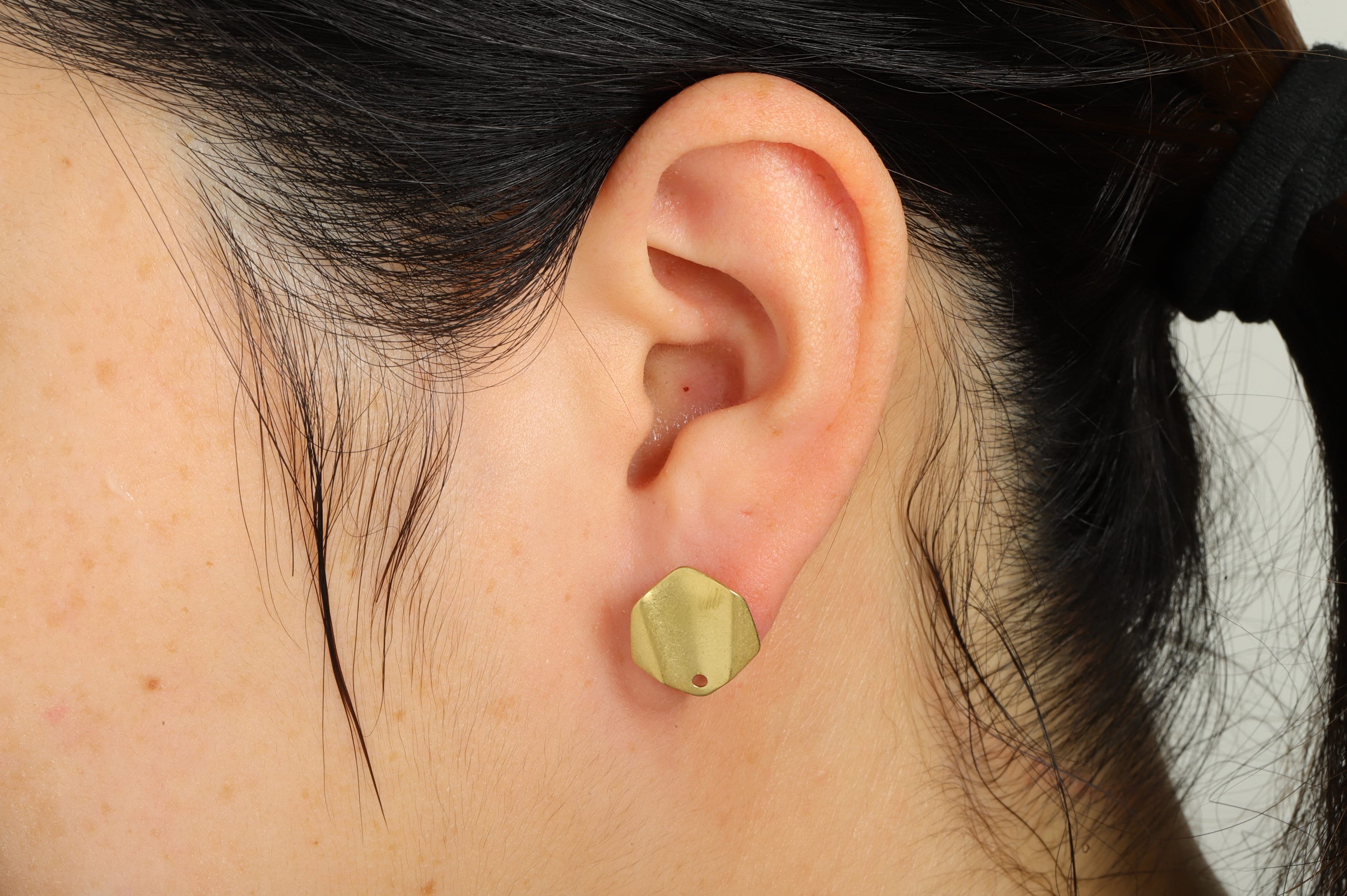 Brass Hexagon Earring Post - Raw Brass Earring Stud - Brass Wavy Post - Brass Geometry Post - Jewelry Supplies - 14.44x13.78x0.7mm - PP8842 - DOMEDBAZAAR