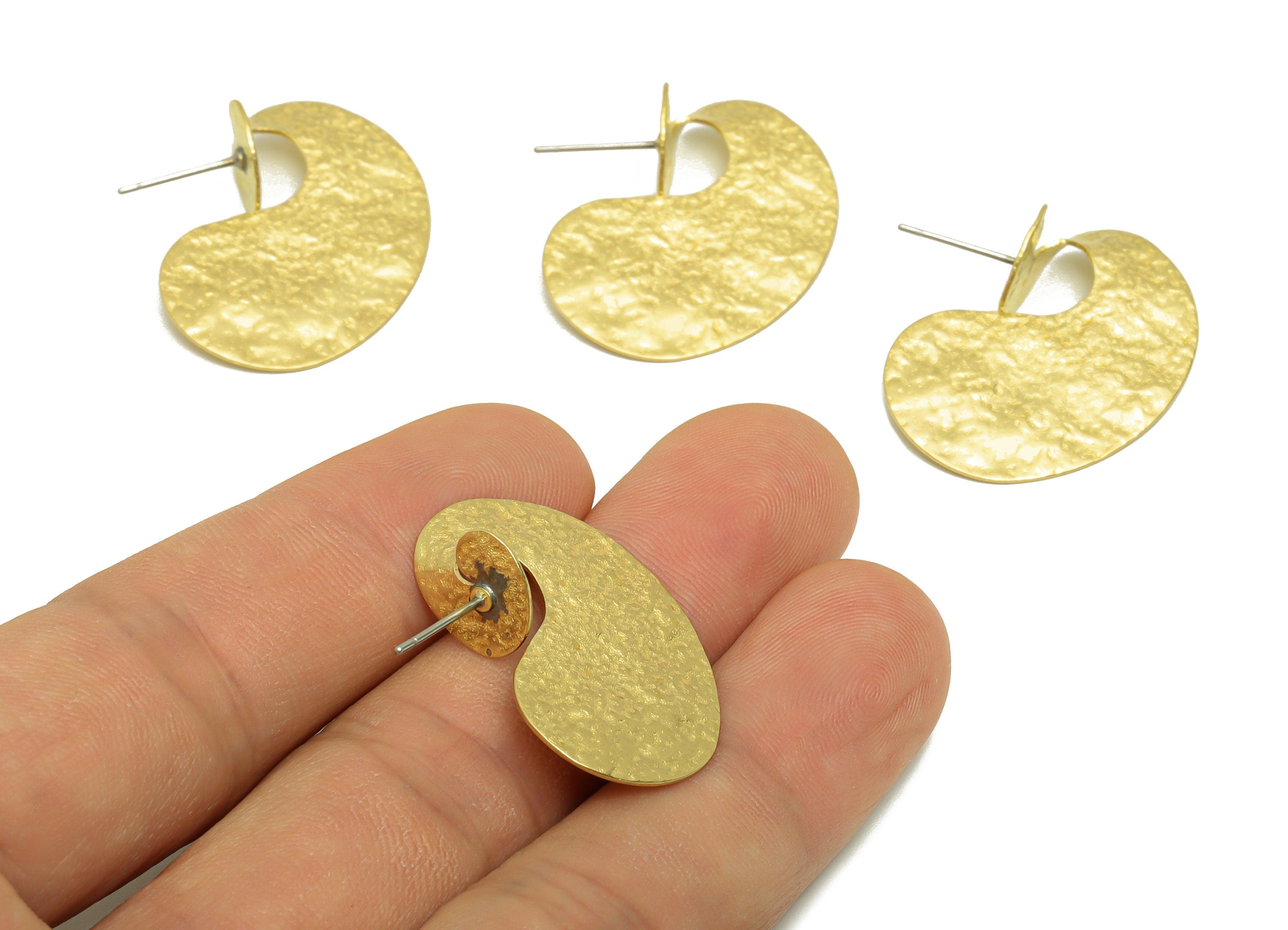 Hammered Earring Post - Brass Hammered Earring Stud - Brass Wavy Geometry Earring Post - Bent Earring Post - 28.77x26.11x0.65mm- PP8844 - DOMEDBAZAAR