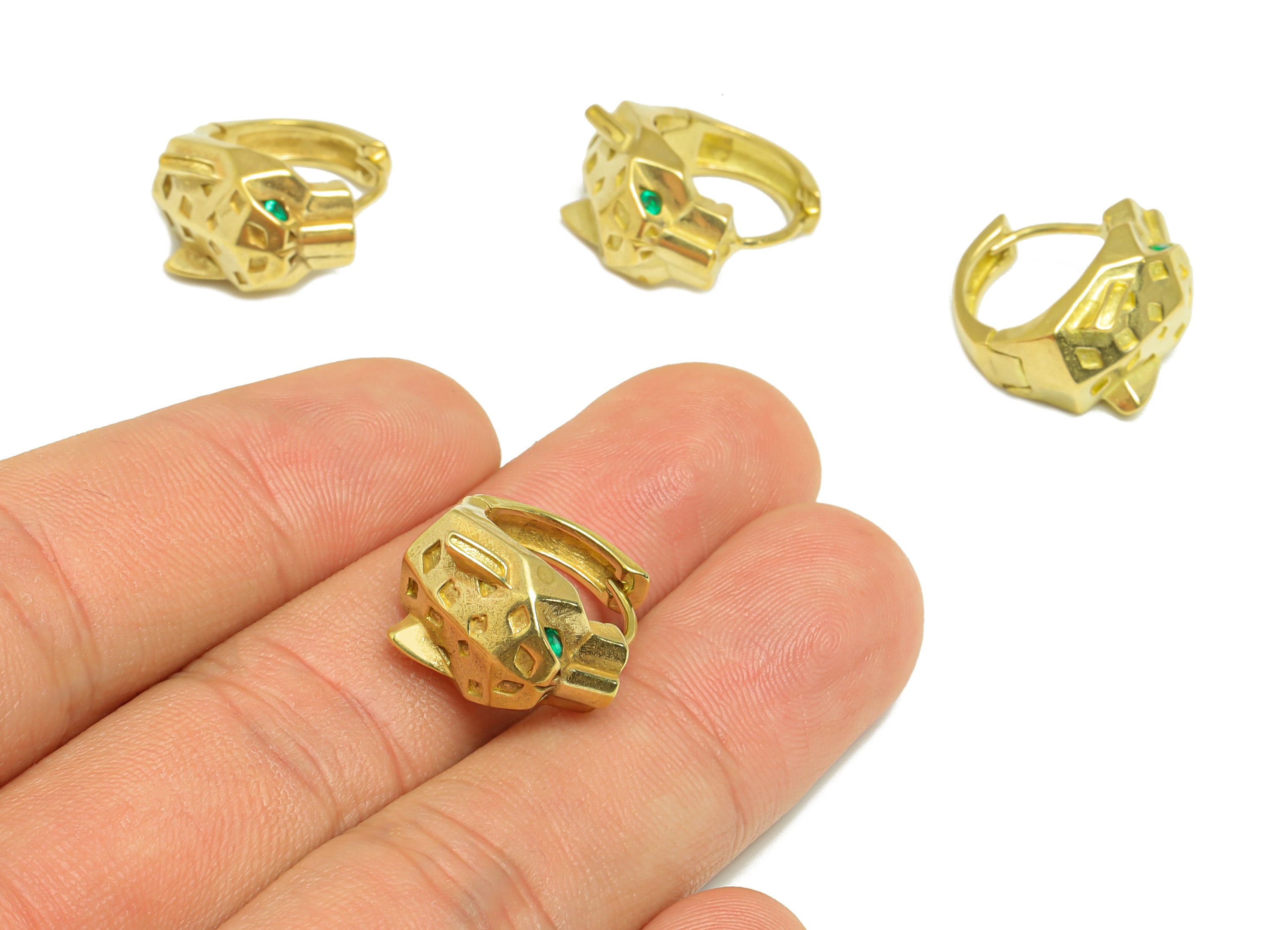 Brass Huggie Hoop Earring - Brass Wolf Clasp Hoop Earring - Wavy Dog Hoop Earring - Green Zircon Hoop Earring - 16x14x4mm - PP9005 - DOMEDBAZAAR