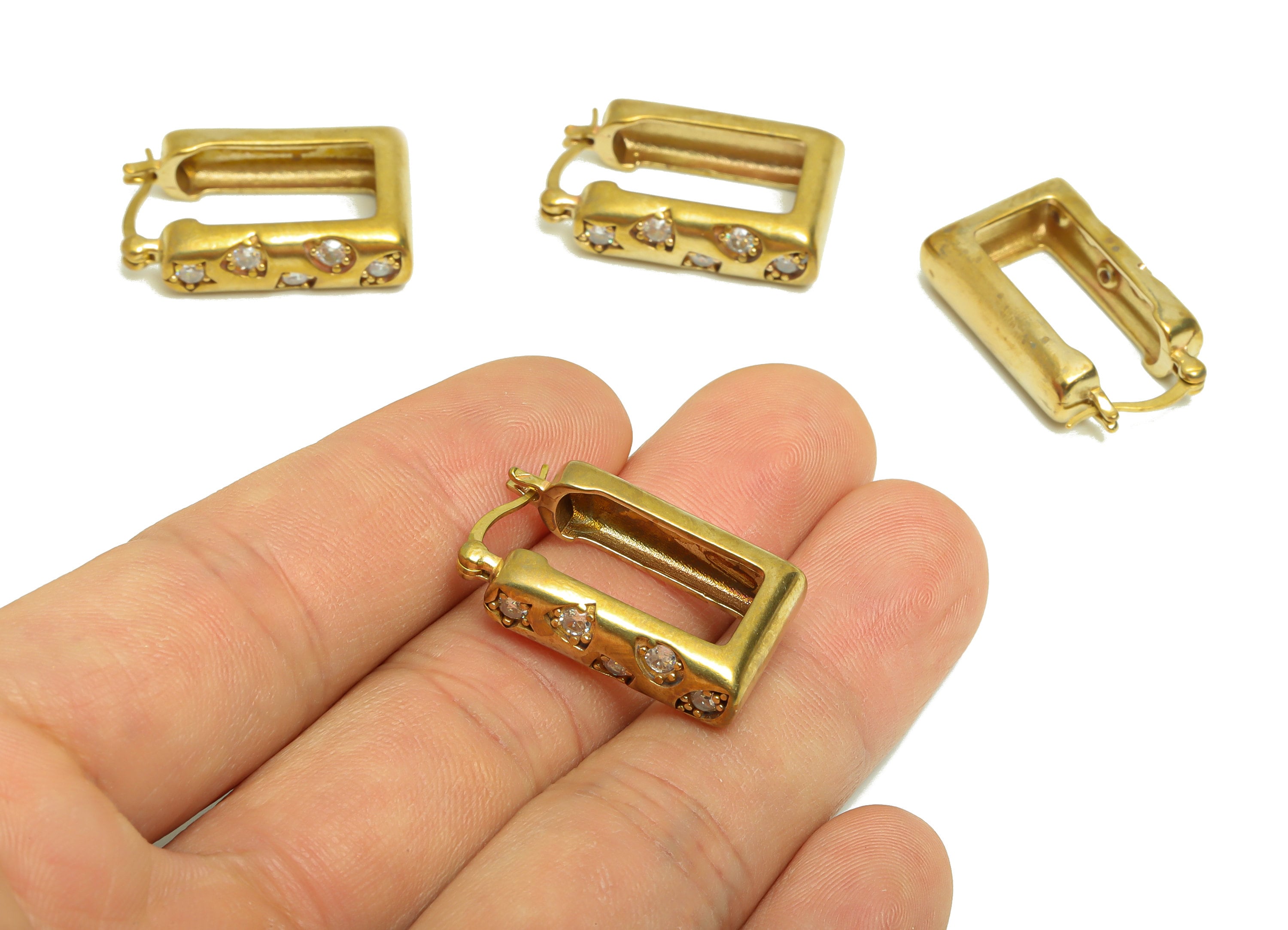 Thick Rectangle Hoop Earring - Brass Zircon Hinged Geometry Back Earring - Drop Square Eye Zircon Star Hinged Back Earring-26x16x1mm-PP9122 - DOMEDBAZAAR
