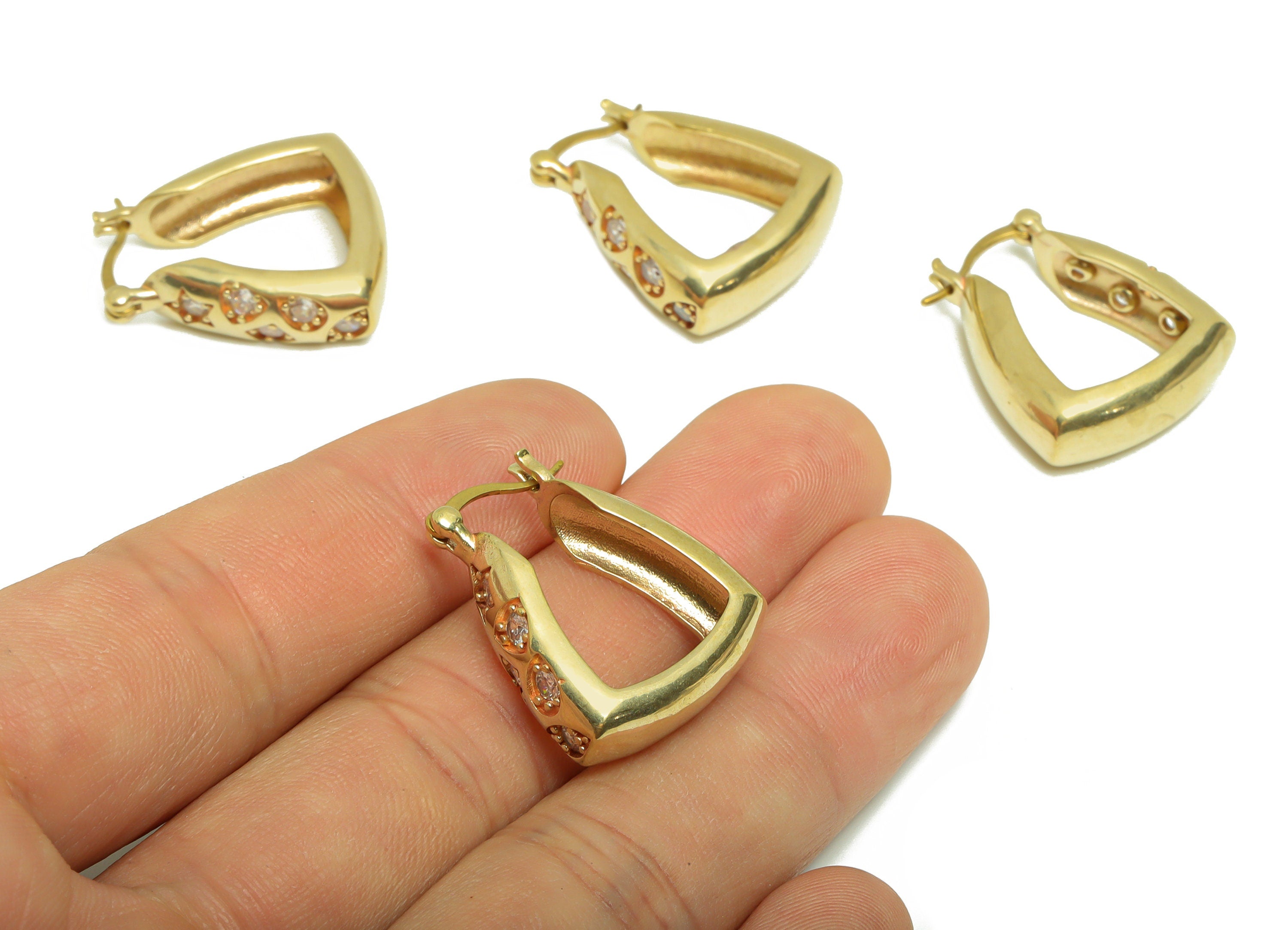Trapezoid Hoop Earring - Brass Zircon Hinged Back Earring - Drop Square Eye Zircon - Star Hinged Back Earring - 25.3x20x0.67mm-PP9118 - DOMEDBAZAAR