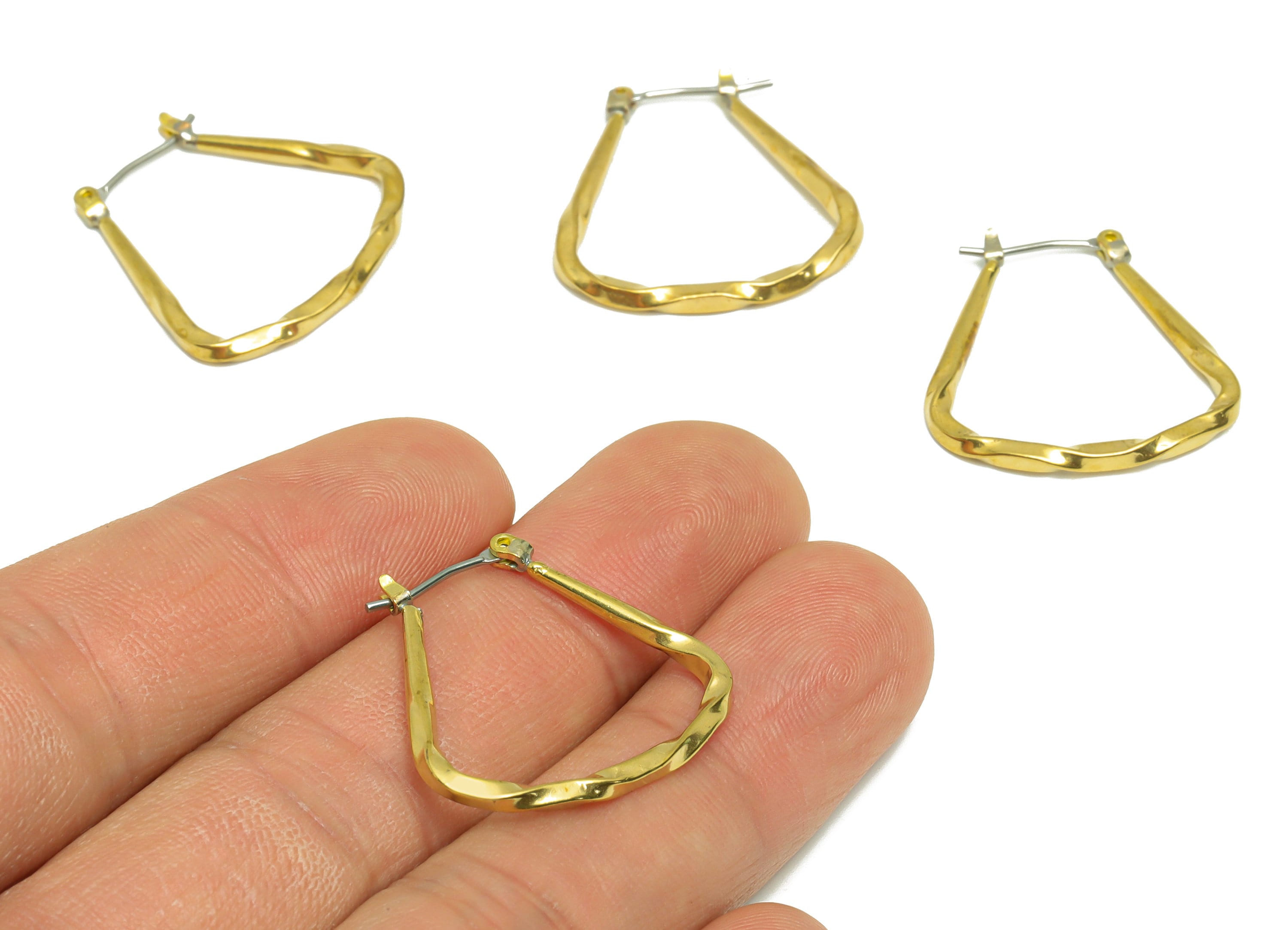 Brass Wire Hoop Earring - Raw Brass Hinged Back Earring - Brass Twisted Hinged Back Earring - Wire Trapezoid Earring - 25x24x2.08mm - PP9378 - DOMEDBAZAAR