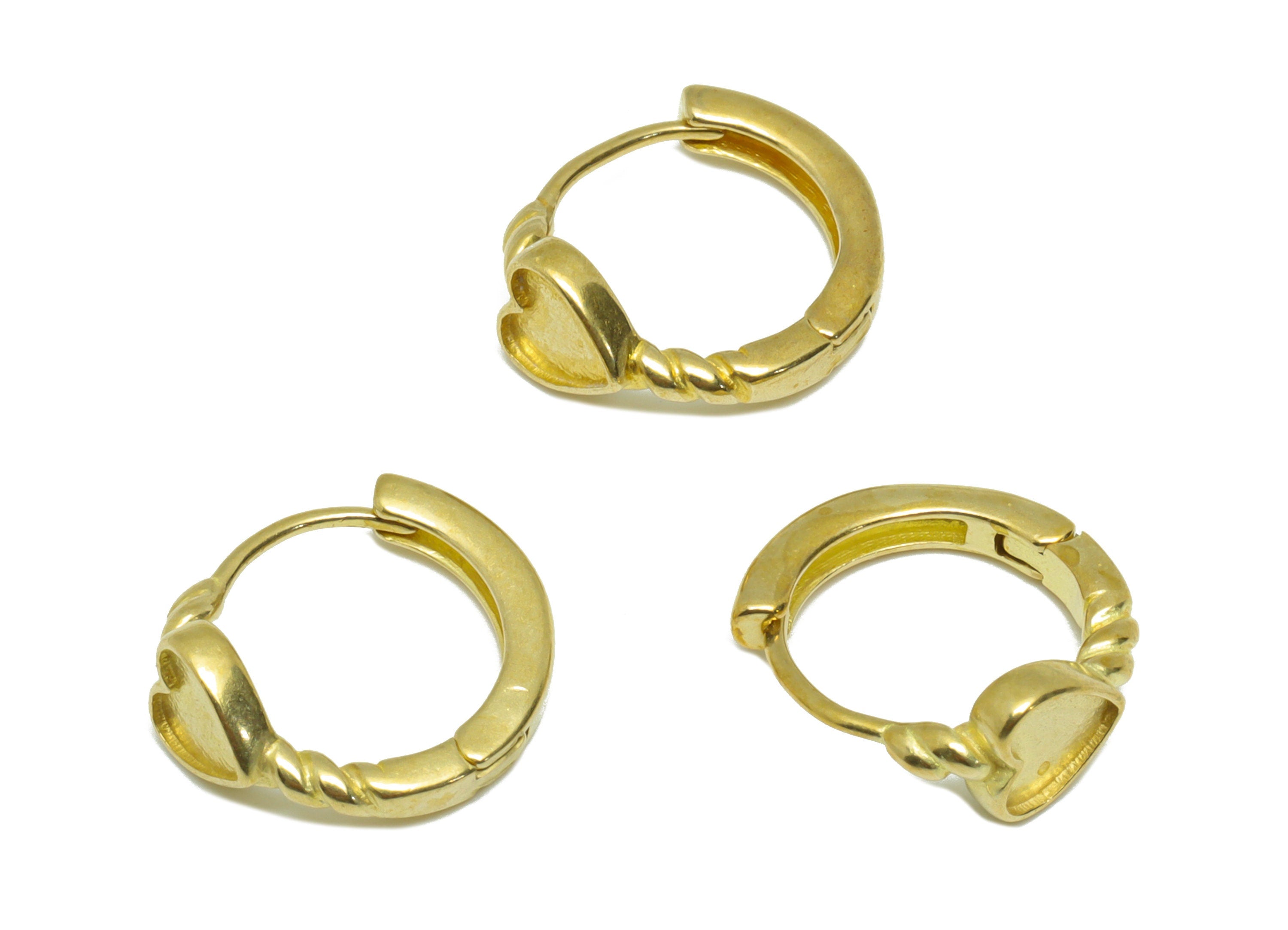 Heart Chain Huggie Hoop Earring - Raw Brass Earring Clasp For Enamel- Ring Clasp Earring - Twisted Clasp Hoop Earring - 13x12.8x5mm - PP9599 - DOMEDBAZAAR