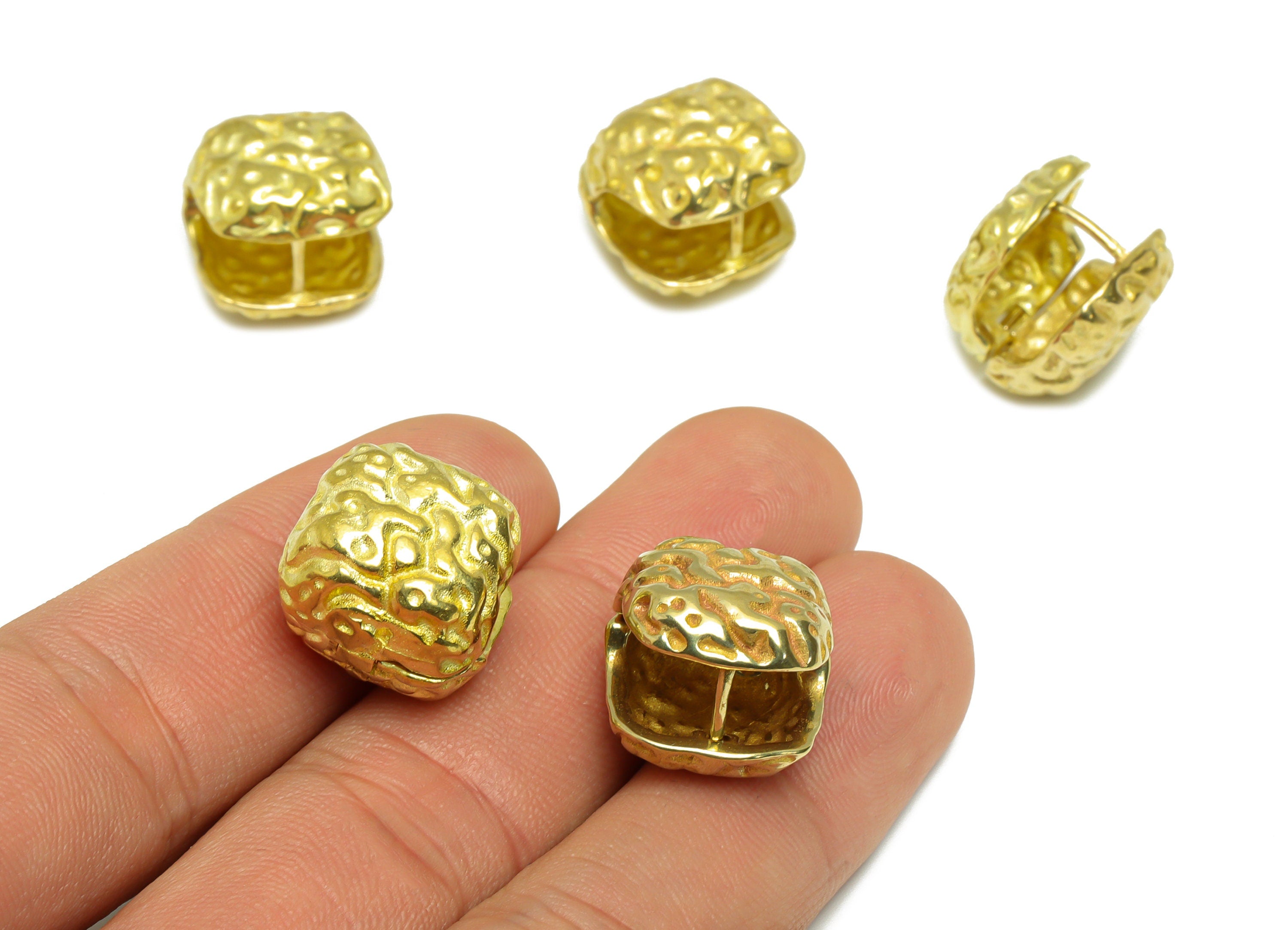 Textured Huggie Hoop Earring - Raw Brass Cube Earring - Brass Geometry Huggie Hoop Earring - Brass Huggie Hoop - 15.72x16x5mm - PP9524 - DOMEDBAZAAR