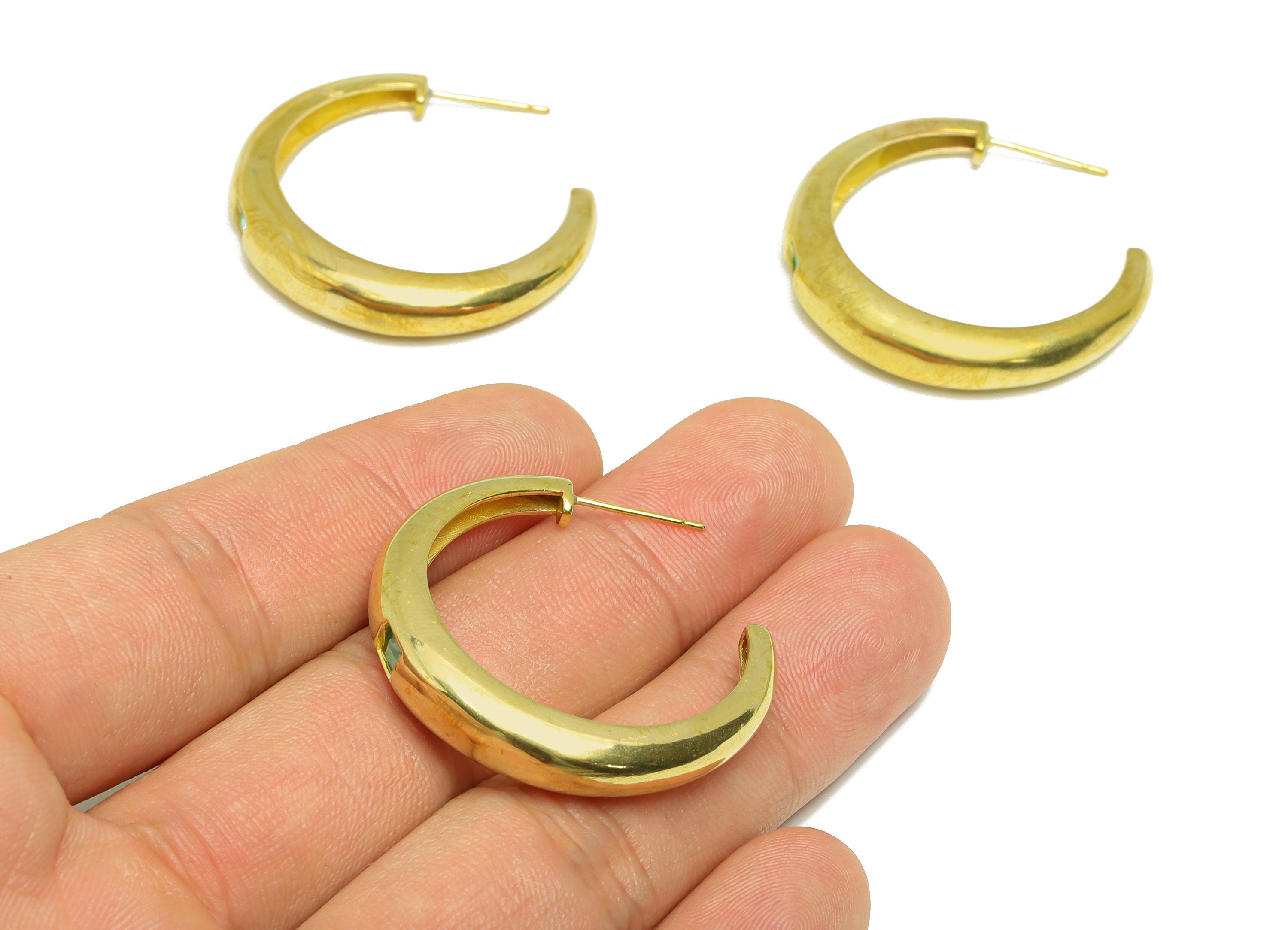 Brass Square C Hoop Earring Stud - Raw Brass Open Hoop Green Zircon Earring Post - Brass Thick Zircon Hoop Earring Post - 32x6x4mm - PP9338 - DOMEDBAZAAR